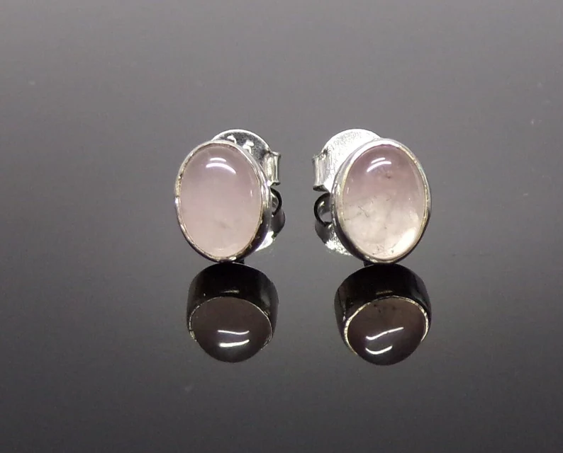 Handgefertigte ovale Rosenquarz 925 Sterling Silber Edelstein elegante Ohrstecker Naturstein Geschenk zum Geburtstag Geschenk für Sie
