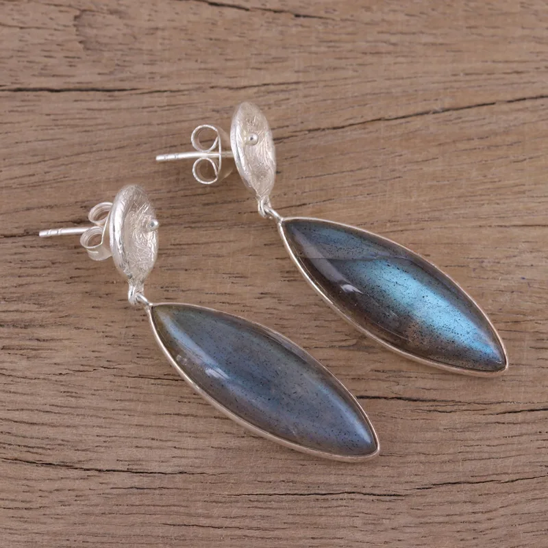 Labradorit und texturierte Ohrringe aus Sterlingsilber 925 Sterlingsilber Ohrring Blauer Edelstein Tropfenohrringe Labradorit Schmuckgeschenk für Sie