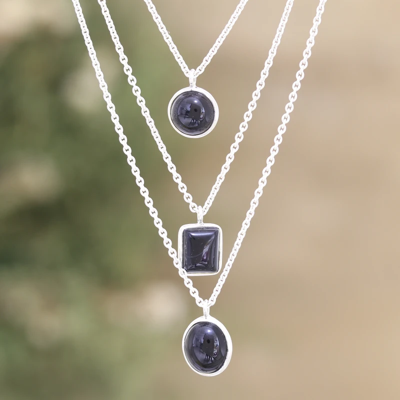 925er Sterlingsilber, 3-Strang-Halskette mit schwarzem Onyx-Anhänger, filigrane Halskette, böhmischer Schmuck, perfektes Geschenk für sie