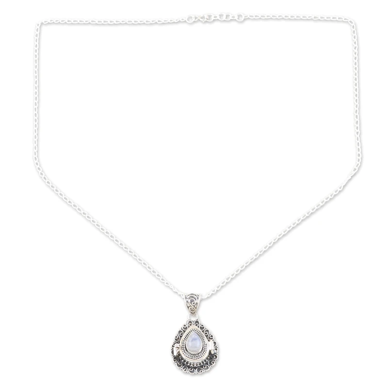 Regenbogen Mondstein und Sterling Silber Medaillon Halskette Natürlicher Feuer-Regenbogen-Mondstein Geschenk für Sie Geburtstagsgeschenk