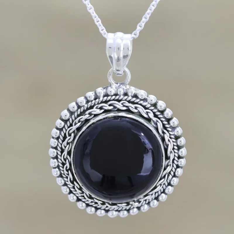 Schwarzer Onyx Nacht fällt Anhänger Halskette 925 Sterlingsilber Zarte Halskette Böhmischer Schmuck Geschenk für Mama & Sie