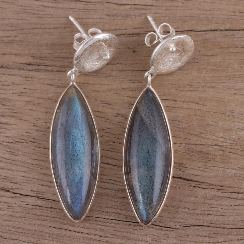Labradorit und texturierte Ohrringe aus Sterlingsilber 925 Sterlingsilber Ohrring Blauer Edelstein Tropfenohrringe Labradorit Schmuckgeschenk für Sie