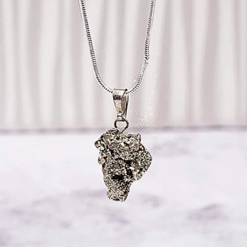 Pyrit-Kristall-Halskette-Anhänger, wunderschönes natürliches Edelstein-Geschenk & Silberkette 925 Sterling Silber