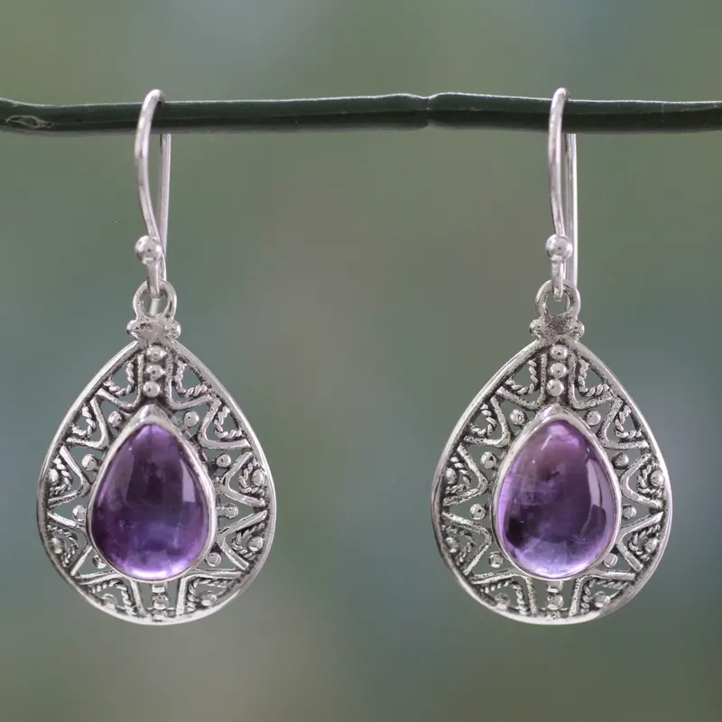 Amethyst auf Sterlingsilber-Haken-Ohrringen Handgefertigte Ohrringe Geschenkidee Geburtstagsgeschenk für sie Boho-Ohrringe