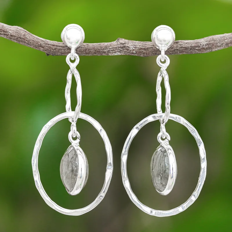 Gehämmerte Sterling Silber Ohrringe mit Labradorit Edelstein Ohrringe Labradorit Schmuck Geschenkidee