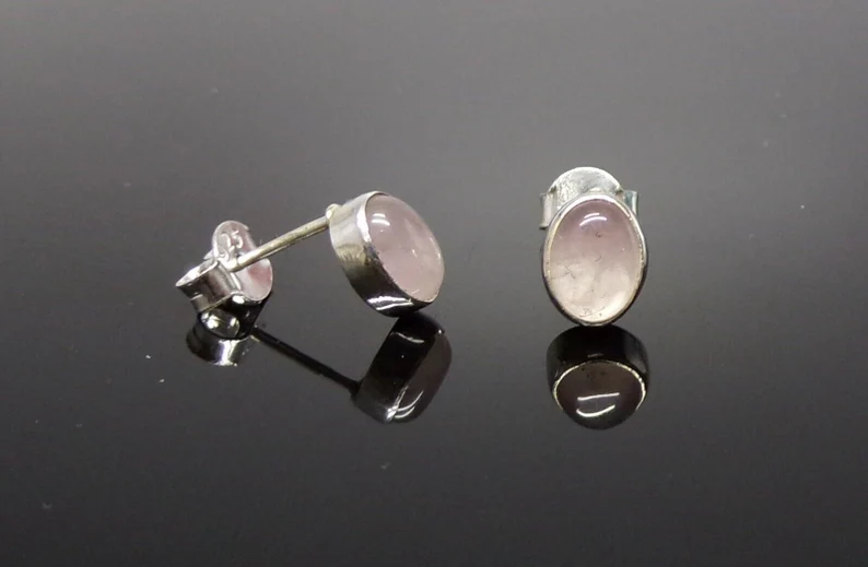 Handgefertigte ovale Rosenquarz 925 Sterling Silber Edelstein elegante Ohrstecker Naturstein Geschenk zum Geburtstag Geschenk für Sie