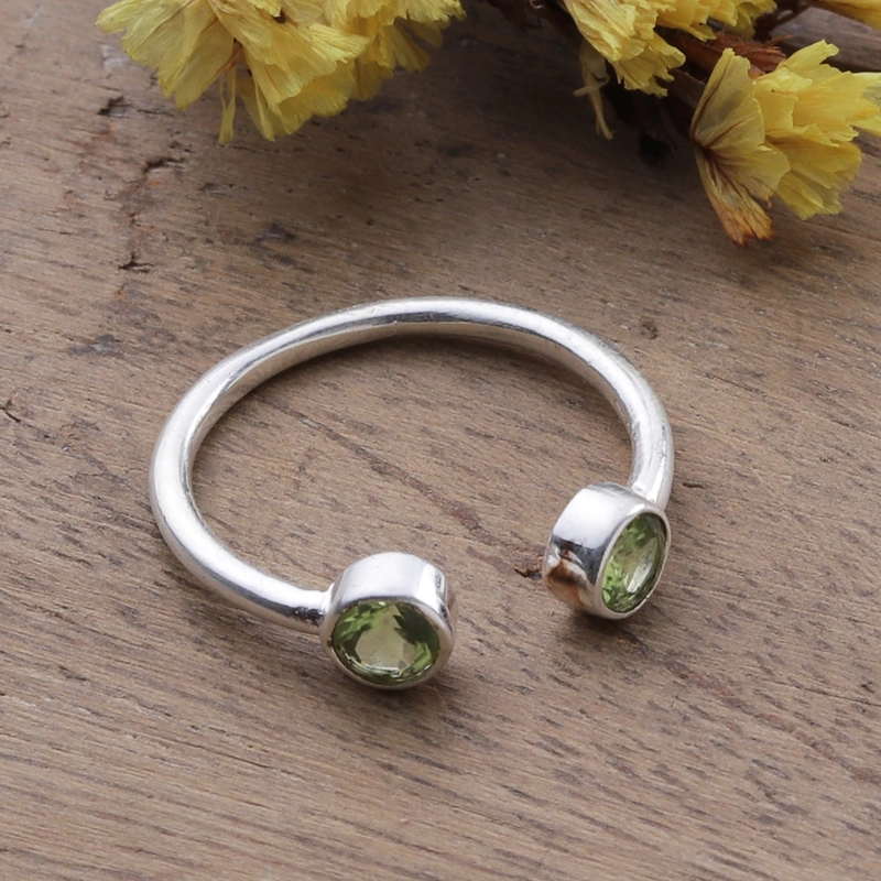 Peridot Wikkelring Handgemaakt 925 Sterling Zilver Cadeau Voor Haar