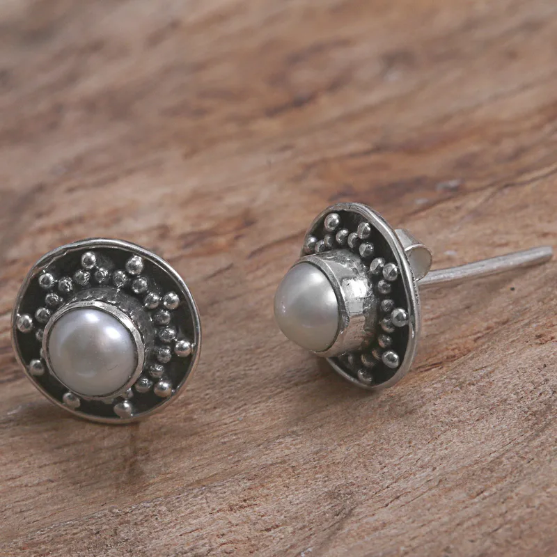 Handgemachte Zuchtperlen-Ohrstecker 925 Sterling Silber Alltagsohrstecker Geburtstagsgeschenk für die Schwester