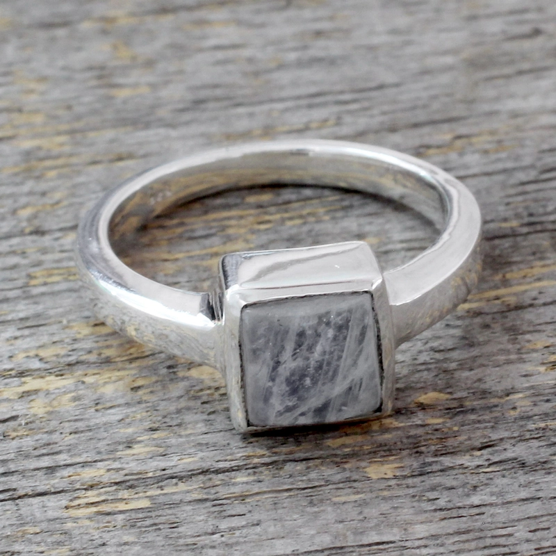 Quadratischer Mondsteinring Handgefertigt 925 Sterling Silber Geschenk für Sie & Mama