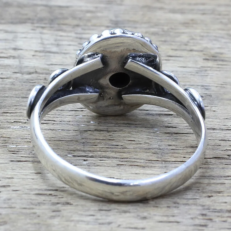 Designer-Cocktailring aus Sterlingsilber mit Malachit, grüner Edelsteinring, handgefertigter Bohème-Schmuck, Valentinstagsgeschenk für sie, Geburtstagsgeschenk