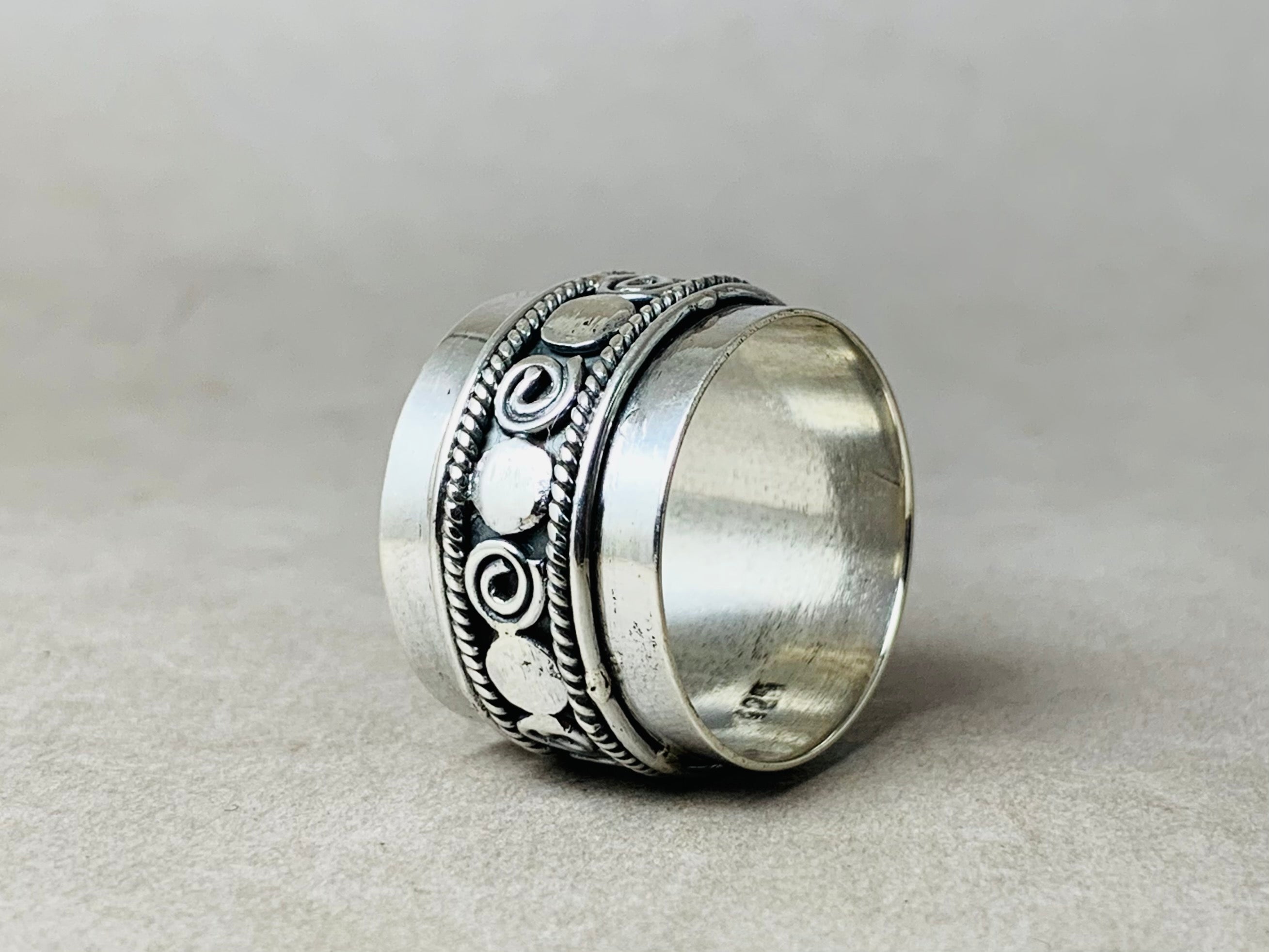 Silber Spiral Bandring 925 Sterling Silber Ring Breiter Ring Statement Ring Alltagsring Geschenk für Sie