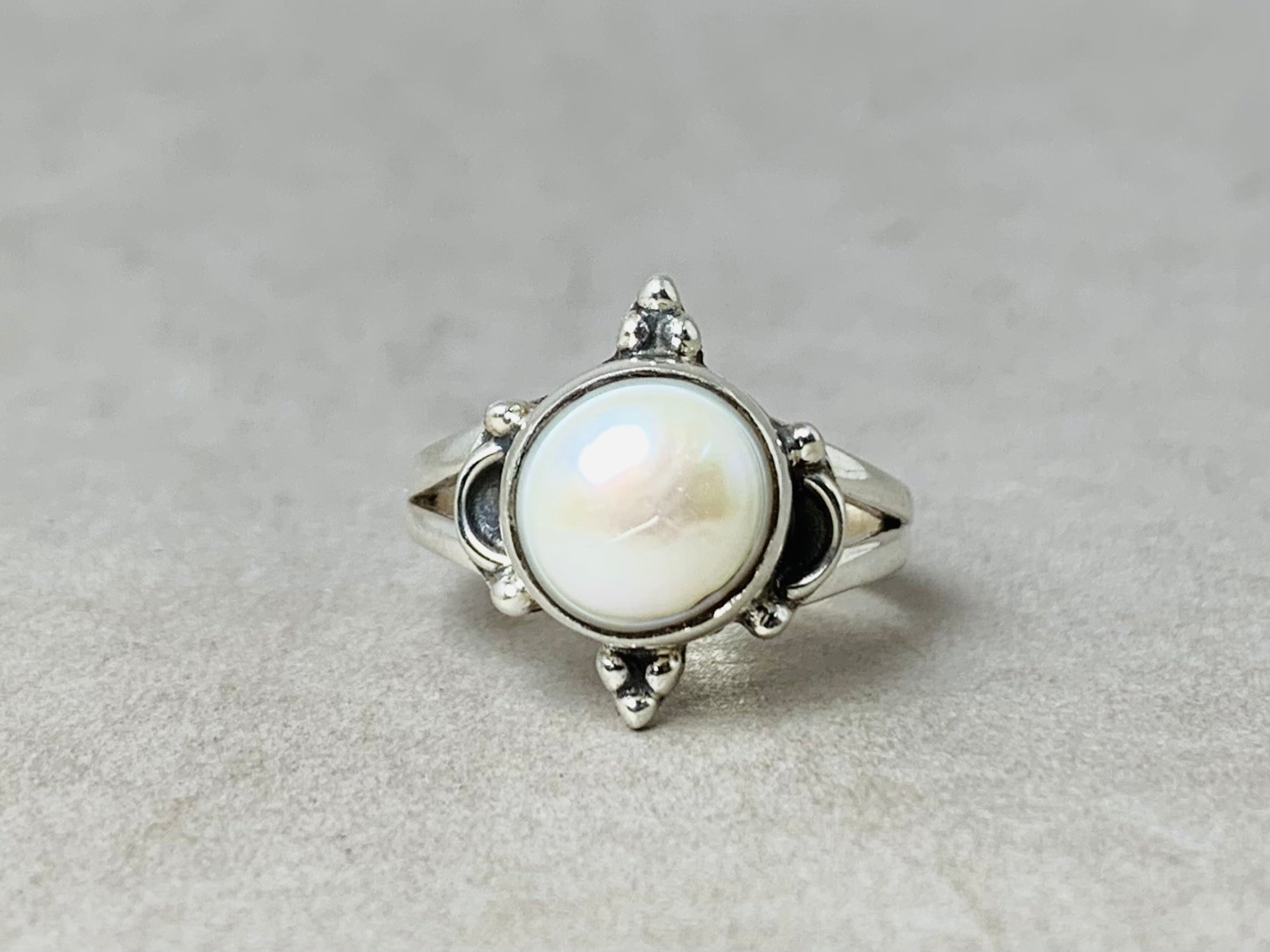 Perlenring 925 Sterling Silber Ring Statement Ring Minimalistischer Handgemachter Ring Einzigartiges Geschenk für Sie