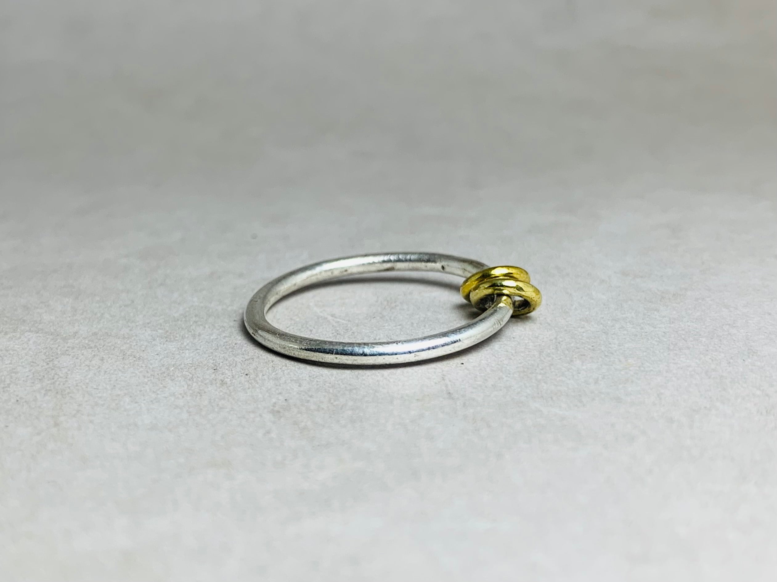 Bandring 925 Silber Ring Handgemachter runder Bandring Stapelring Rolling Band Ring Einzigartiger Ring Alltagsring