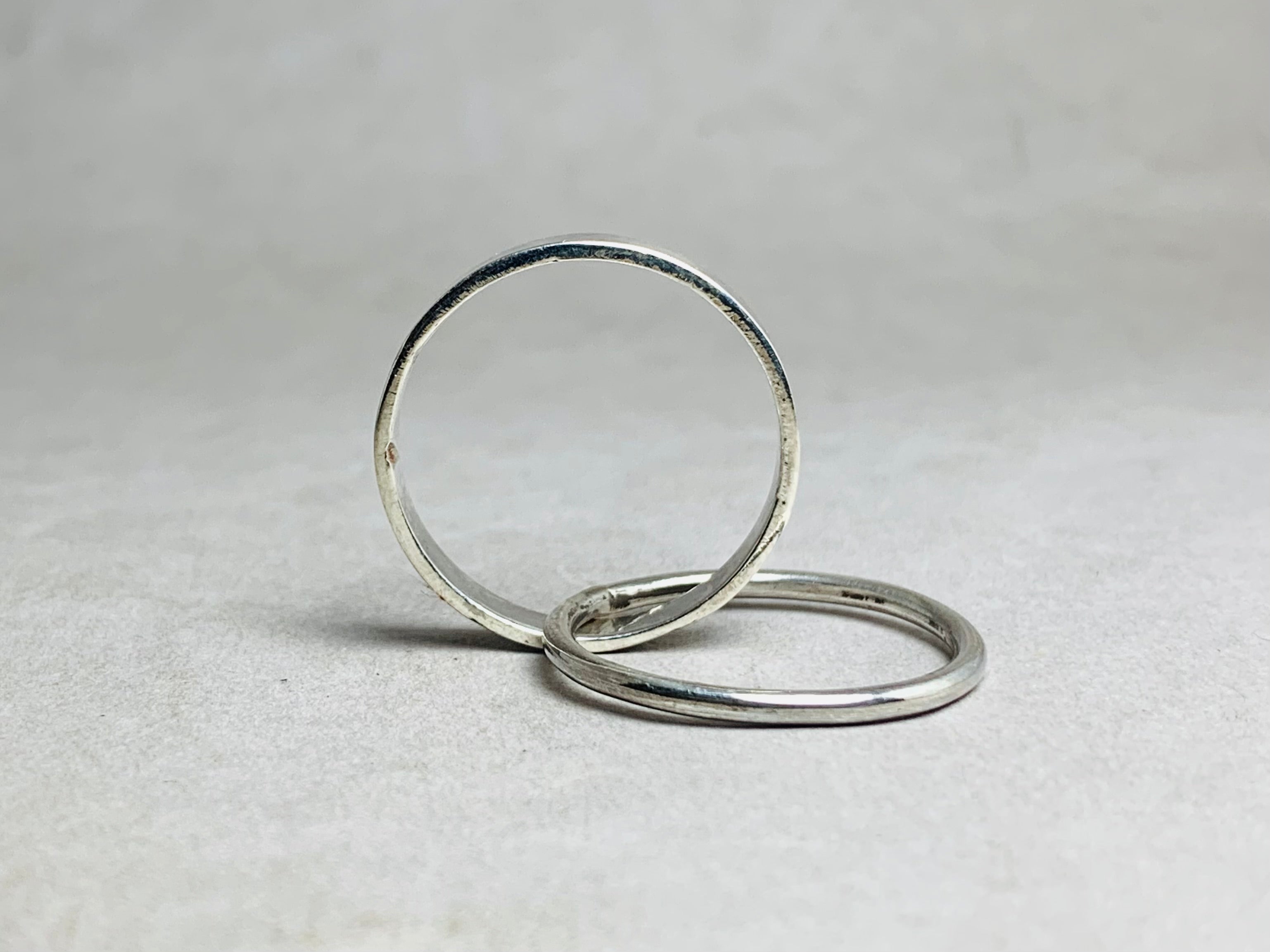 Band Rolling Ring 925er Massivsilberring ineinandergreifender Ring handgefertigter Unikatring Statement-Ring Fidget-Ring