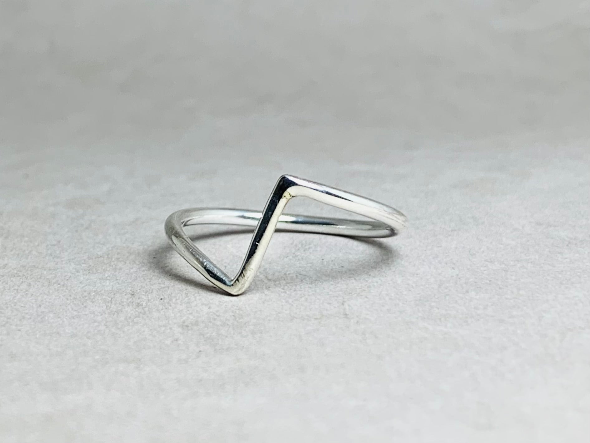 Feiner Barrenring 925 Sterling Silber Ring Handgemachter Minimalistischer Ring Stapelring Kleiner Ring Geschenk Für Sie