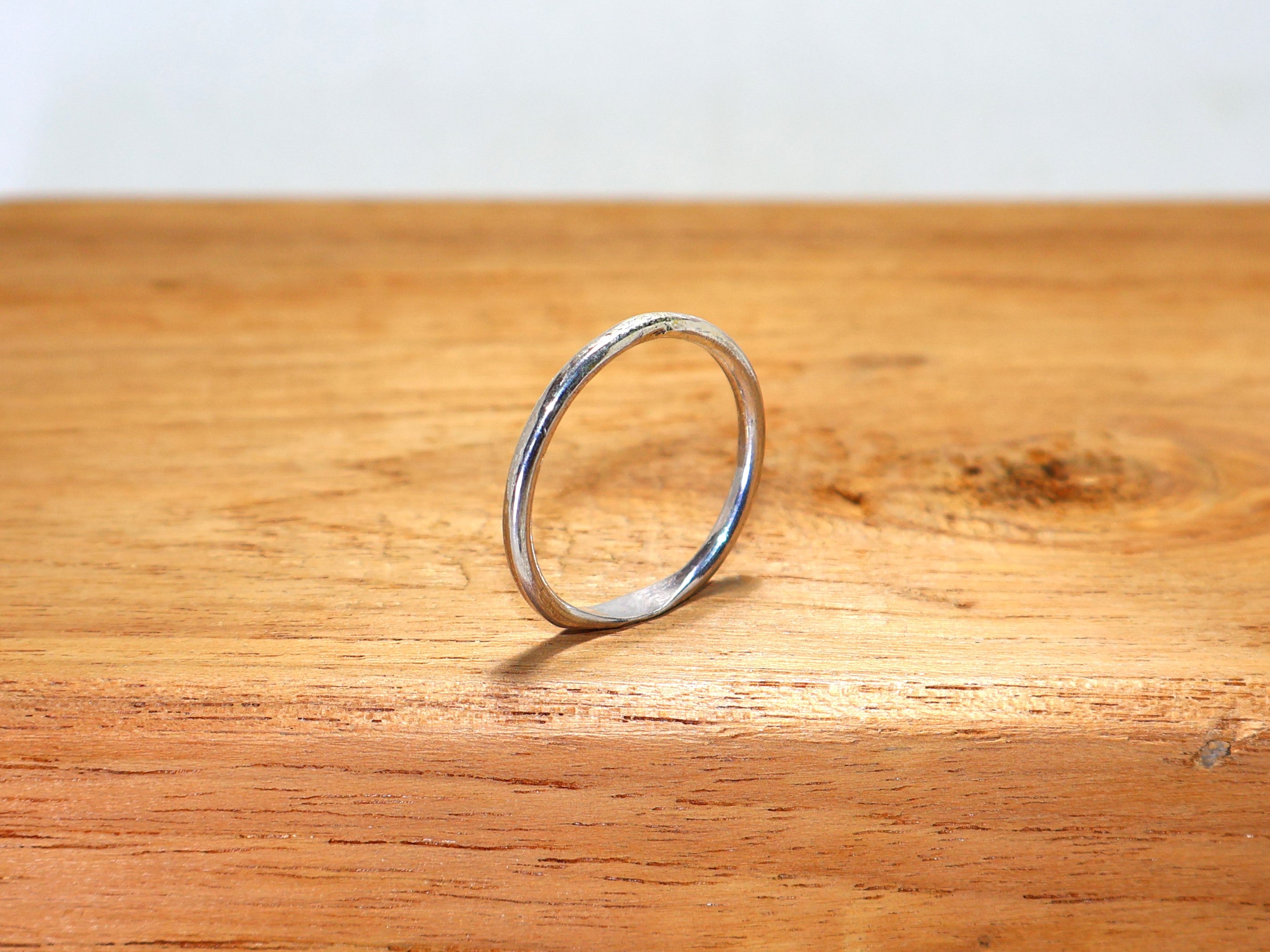 Personalisierter Initialenring 925 Silber Ring Handgemachter Minimalistischer Ring Zierlicher Initialenring