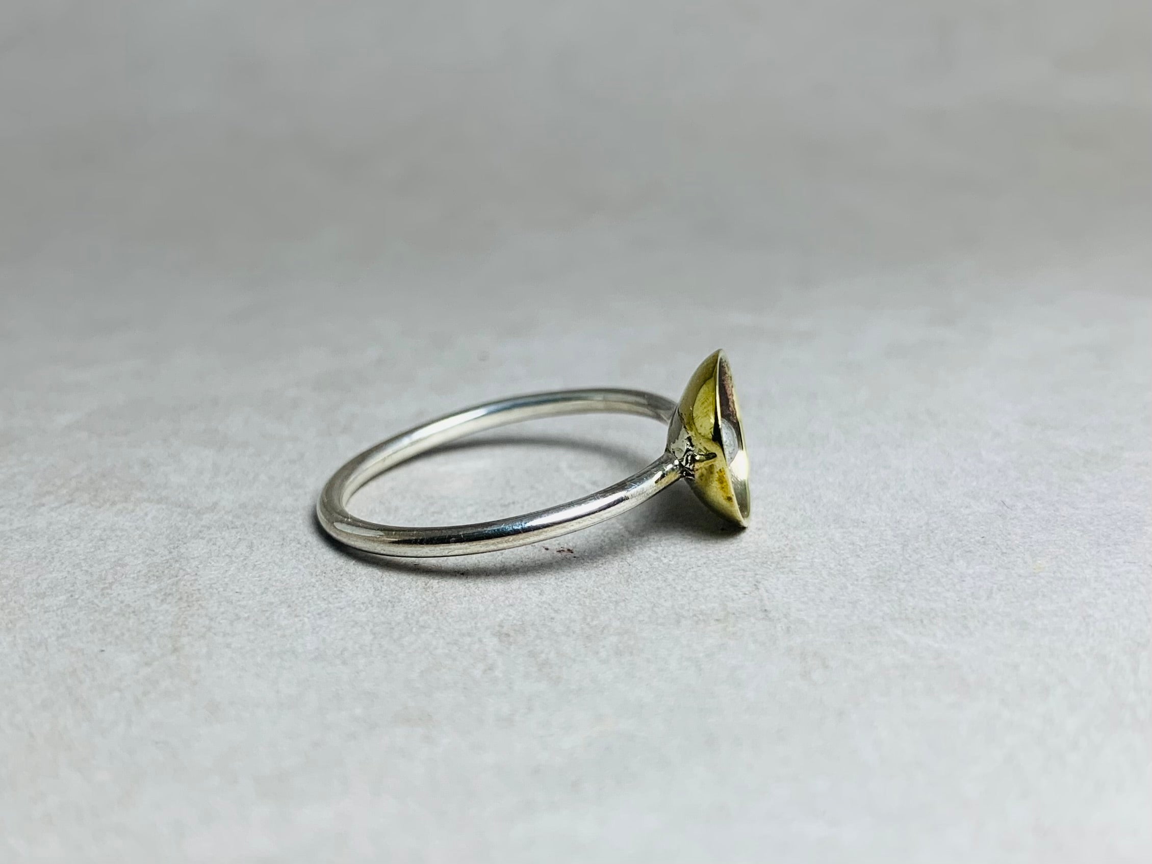 Gepunkteter Domring 925er Silberring Halbkugelring Alltagsring Handgemachter Cup Ring Boho Ring Für jeden Tag