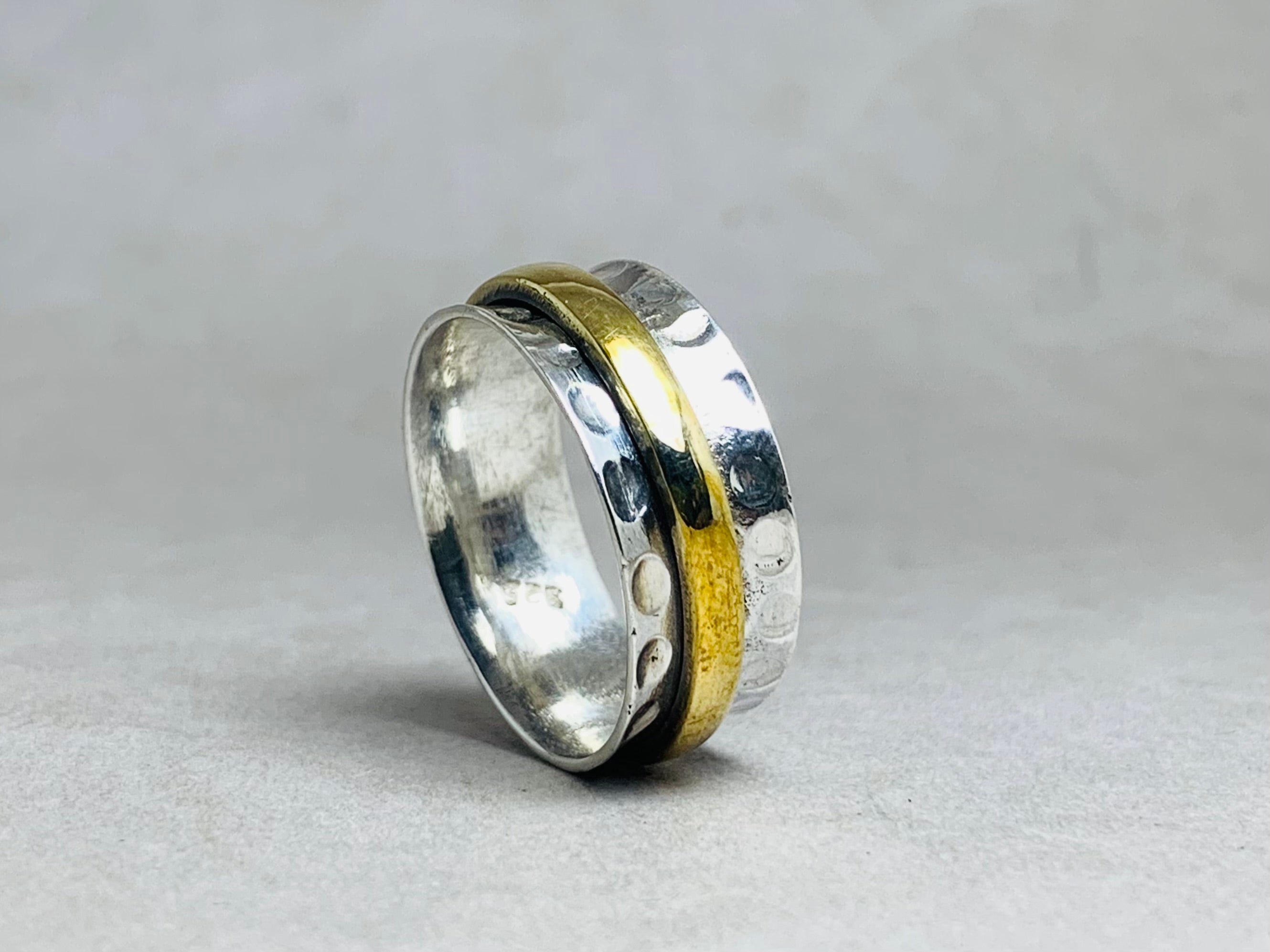 Gehämmerter Spinner Ring 925 Silber Ring Handgemachter Meditationsring Messingband Fidget Silberschmuck Sterling Silber