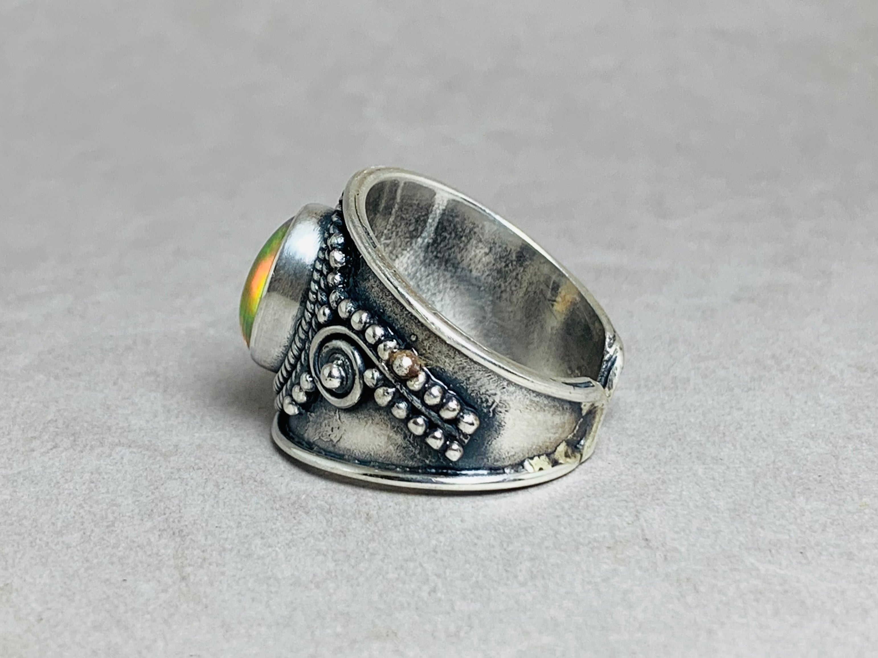 Natürlicher Opalring 925 Silber Ring Handgemachter Opal Edelstein Statement Ring Boho Opal Ring AAA+ Opal Qualität
