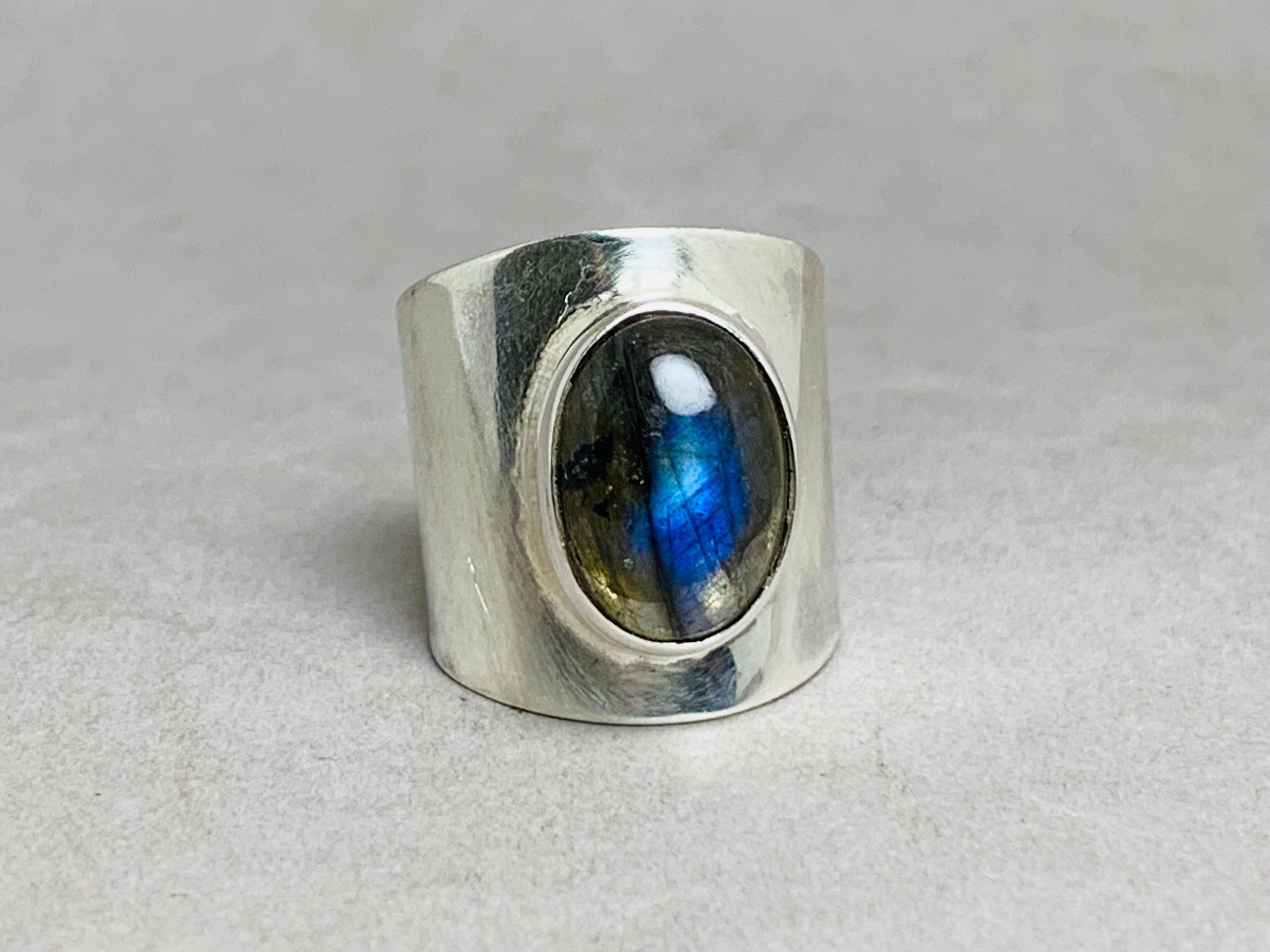 Labradorit Ring 925 Silber Ring Statement Handgemachter Ring Silberner Bandring Bohemian Ring Zigeuner Stil Ring Boho Ring