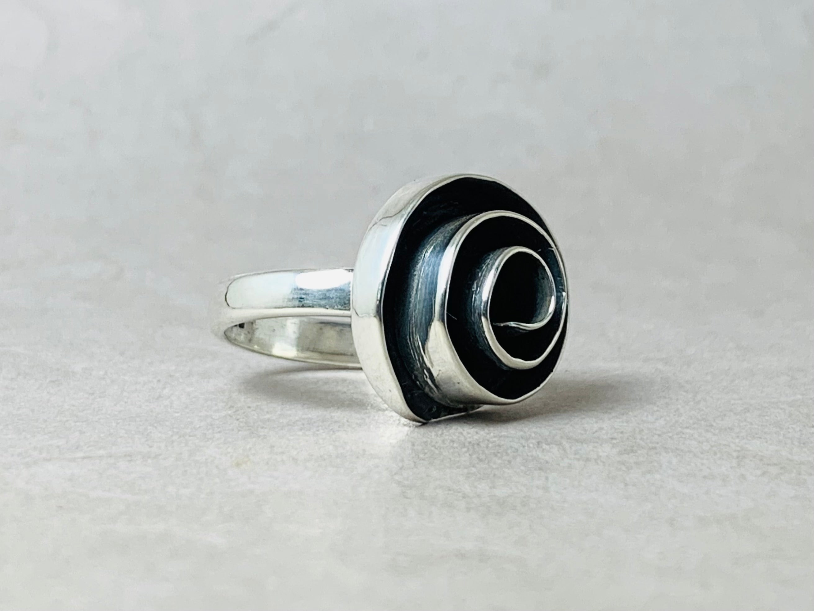 Silberspiralring 925er Sterling Silber Handgemachter Unikat Ring Statement Ring Alltagsring Geschenk für Sie Brautjungfern Geschenk