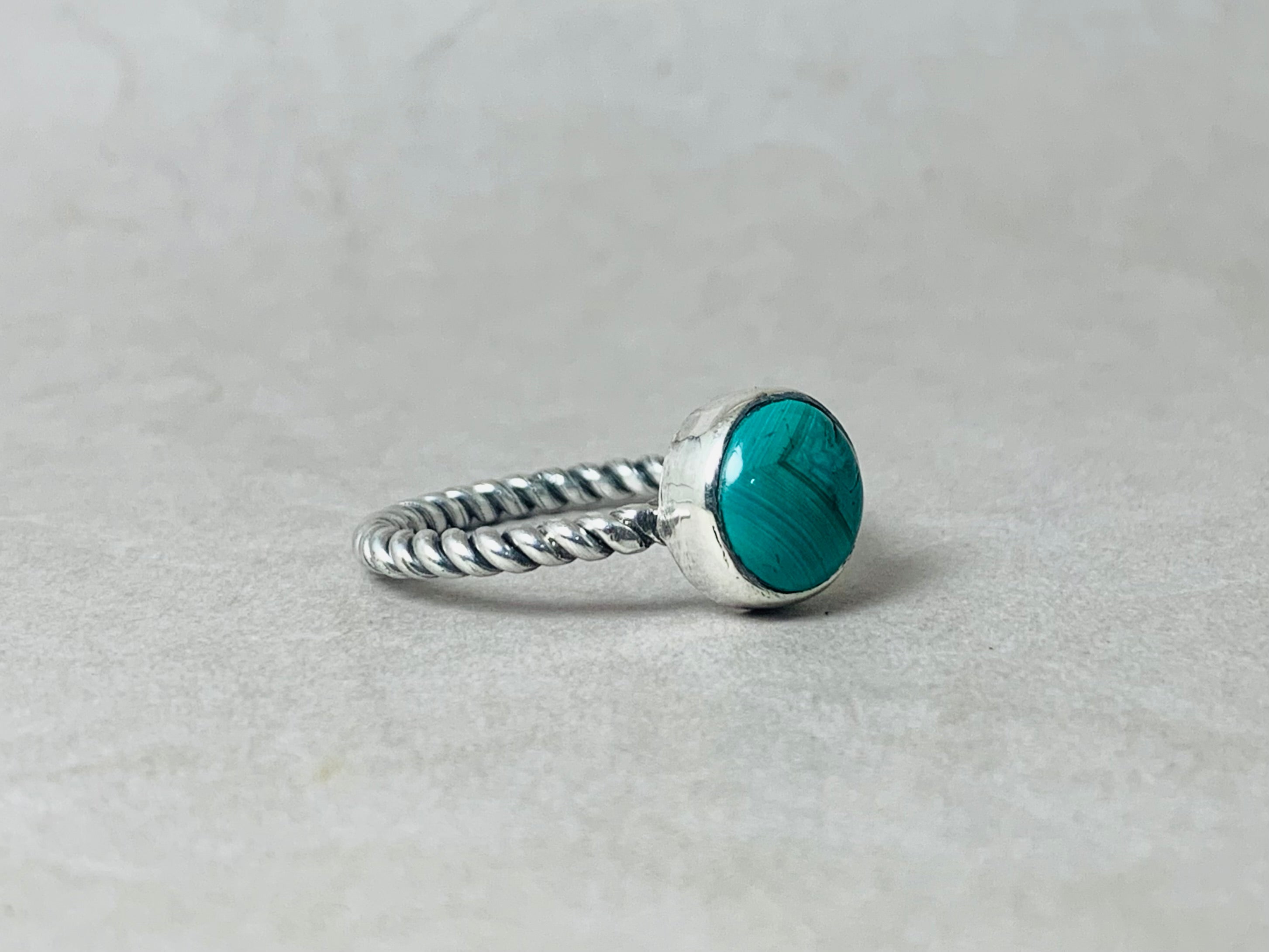 Boho Malachitring 925 Sterling Silber Ring Grüner Stein Ring Natürlicher Grüner Edelstein Ring