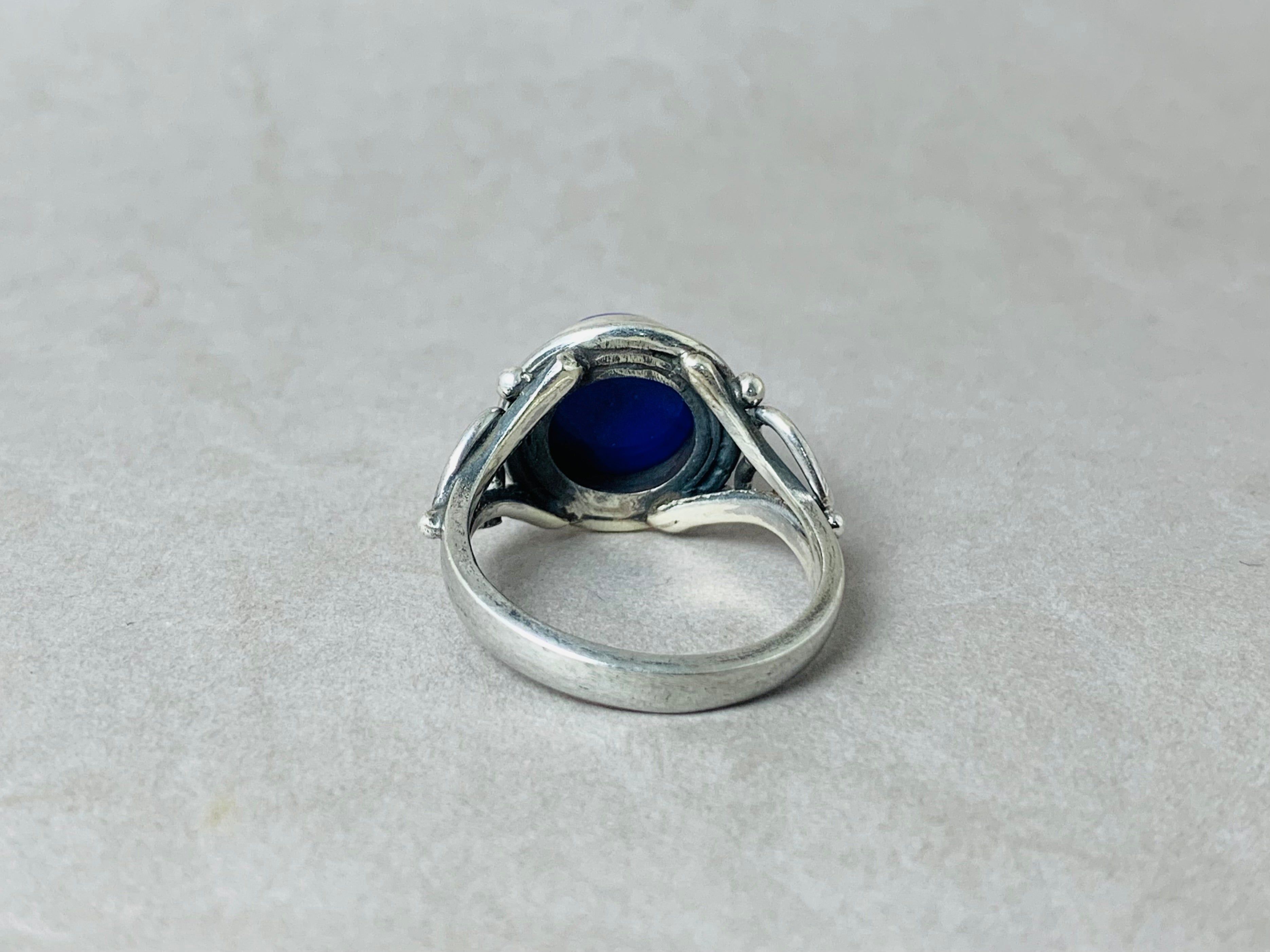 Natürlicher Lapislazuli Ring Sterling Silber Ring Handgemachter Silber Lapislazuli Ring Statement Ring Blauer Edelstein Ring Einzigartiger Ring
