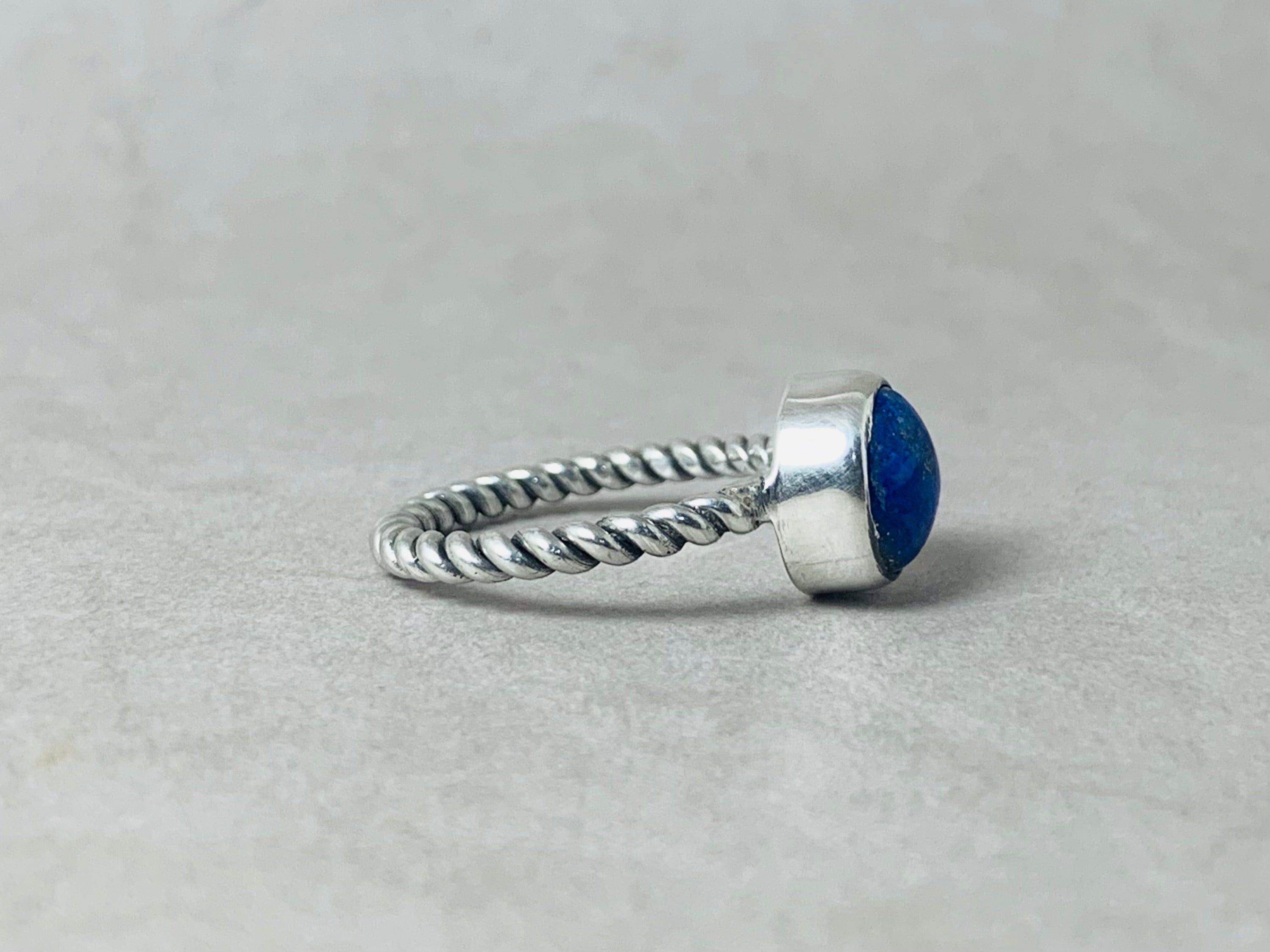 Lapislazuli Ring 925 Silber Ring Handgemachter Ring Stapelring Blauer Edelstein Ring Minimalistischer Ring
