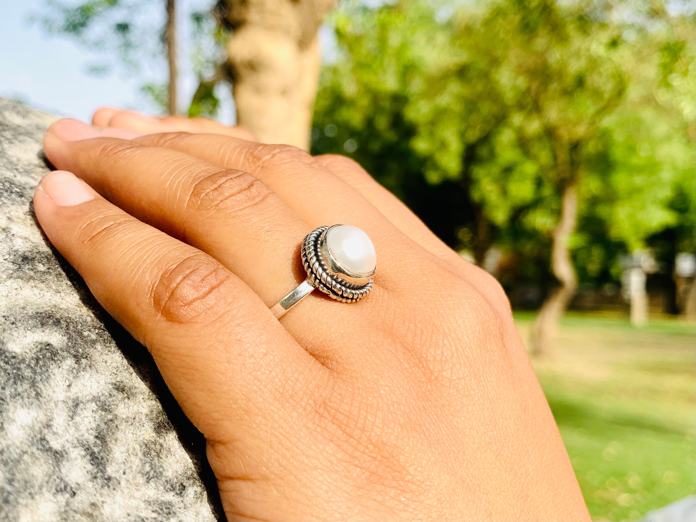 Perlen-Minimalist-Ring Zierlicher Ring 925 Silberring Süßwasserperlenring für Frauen Handgemachter Silberring Boho Ring