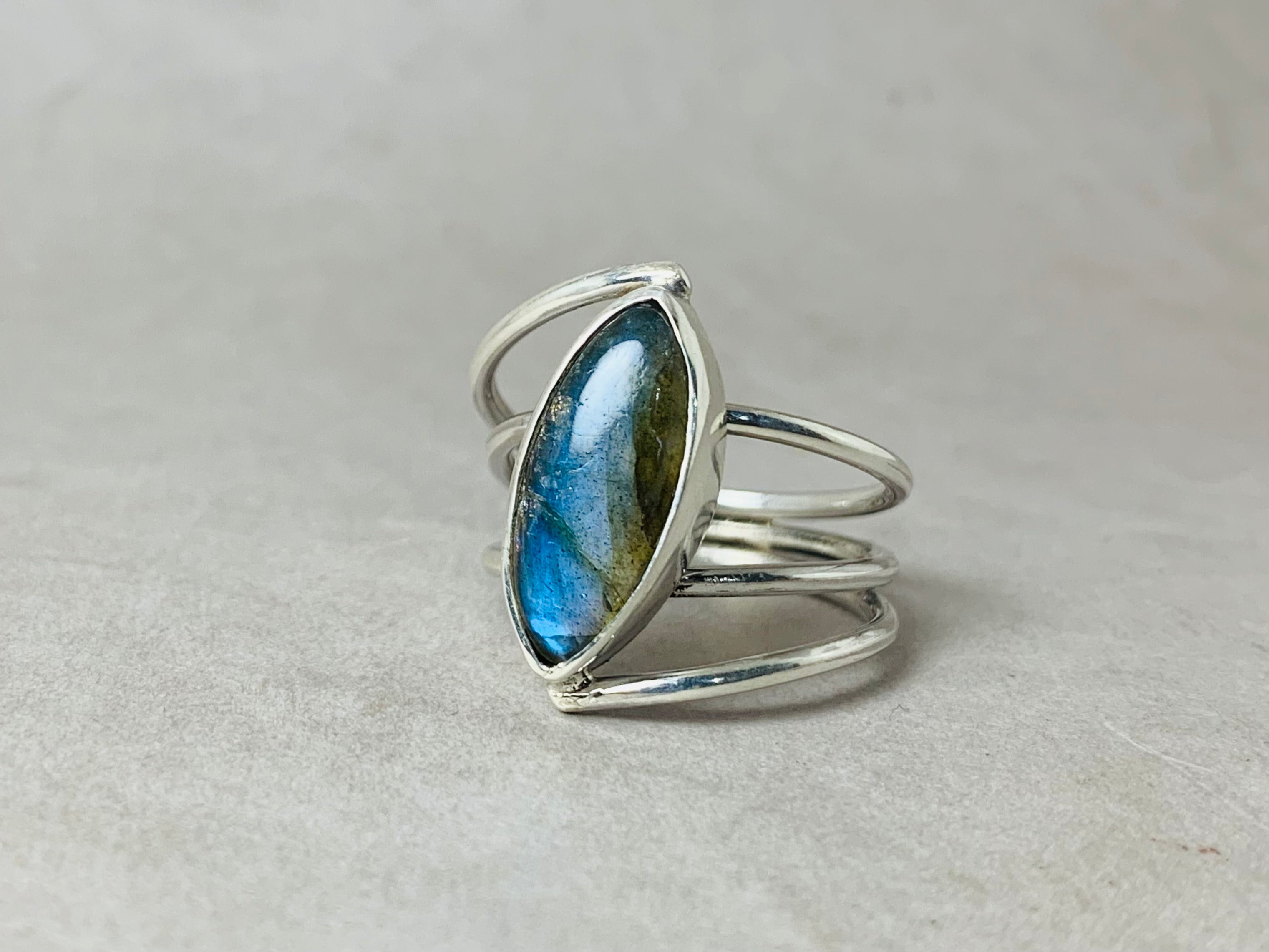 Natürlicher Labradorit Ring 925 Silber Ring Handgefertigter Marquise Labradorit Blauer Blitzender Edelstein Statement Ring
