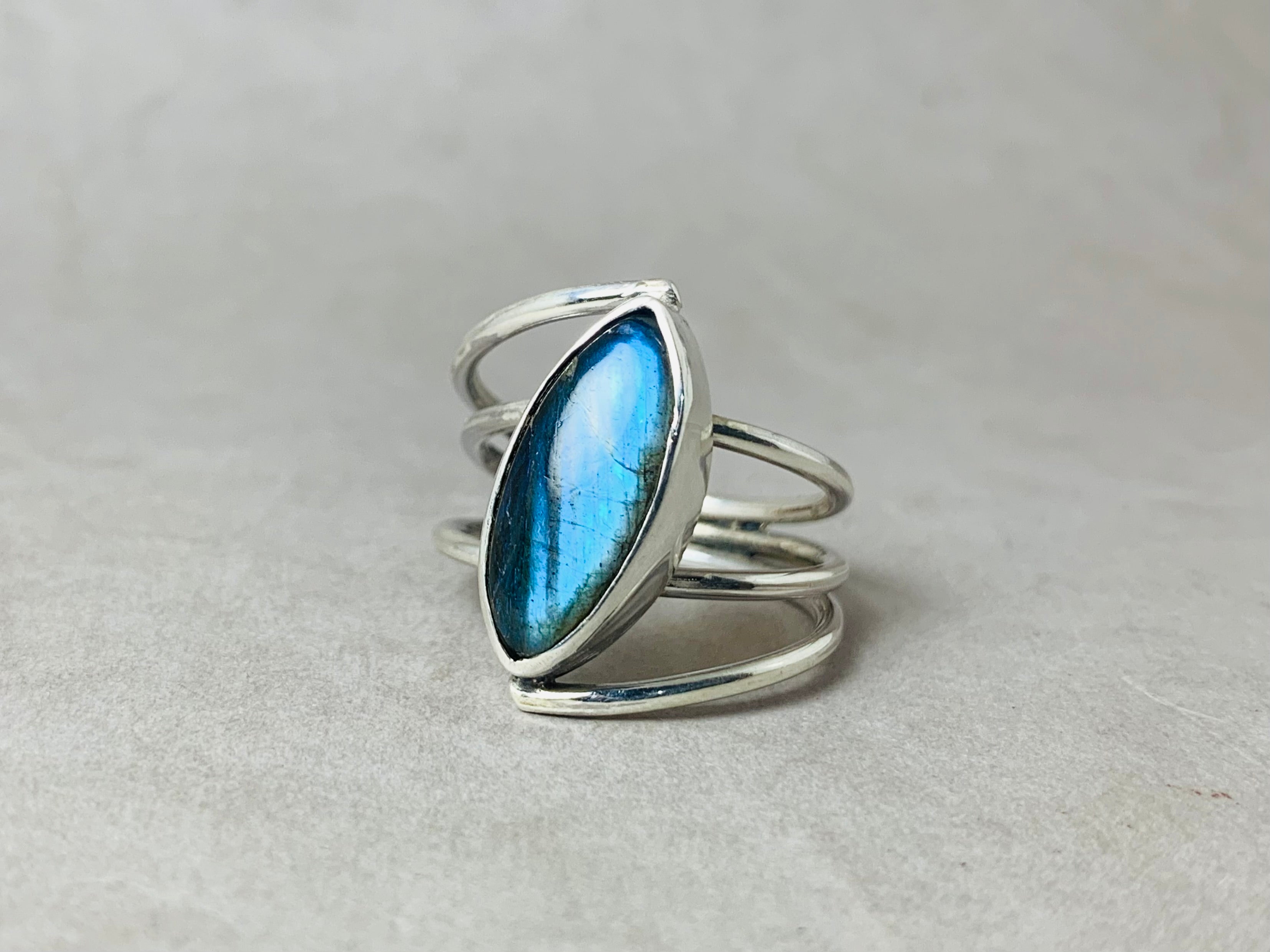 Natürlicher Labradorit Ring 925 Silber Ring Handgefertigter Marquise Labradorit Blauer Blitzender Edelstein Statement Ring