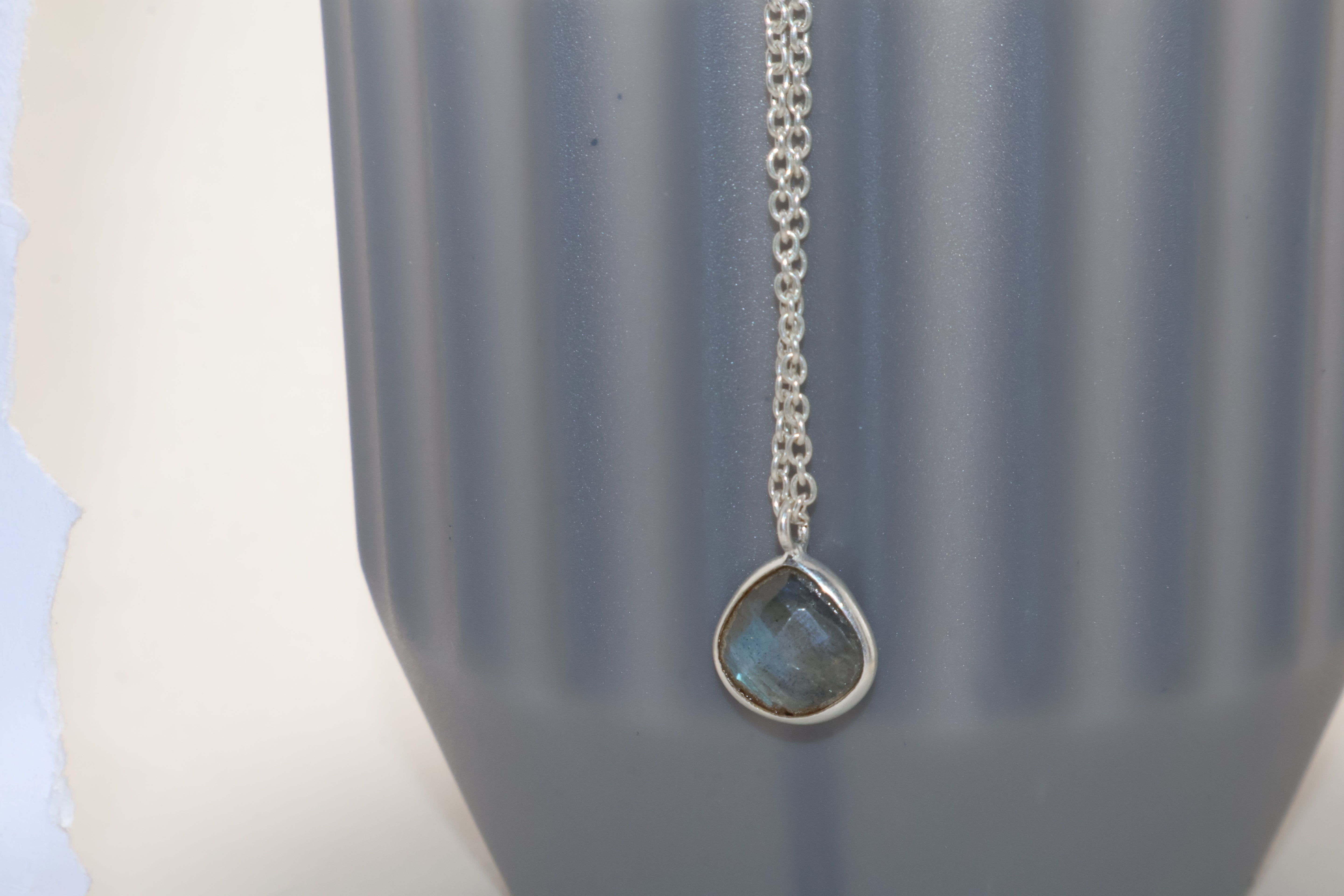 Blaue Labradorit-Halskette 925 Silber Halskette handgefertigte Halskette Labradorit Schmuck Geburtsstein Ohrringe geschliffene Labradorit Ohrringe