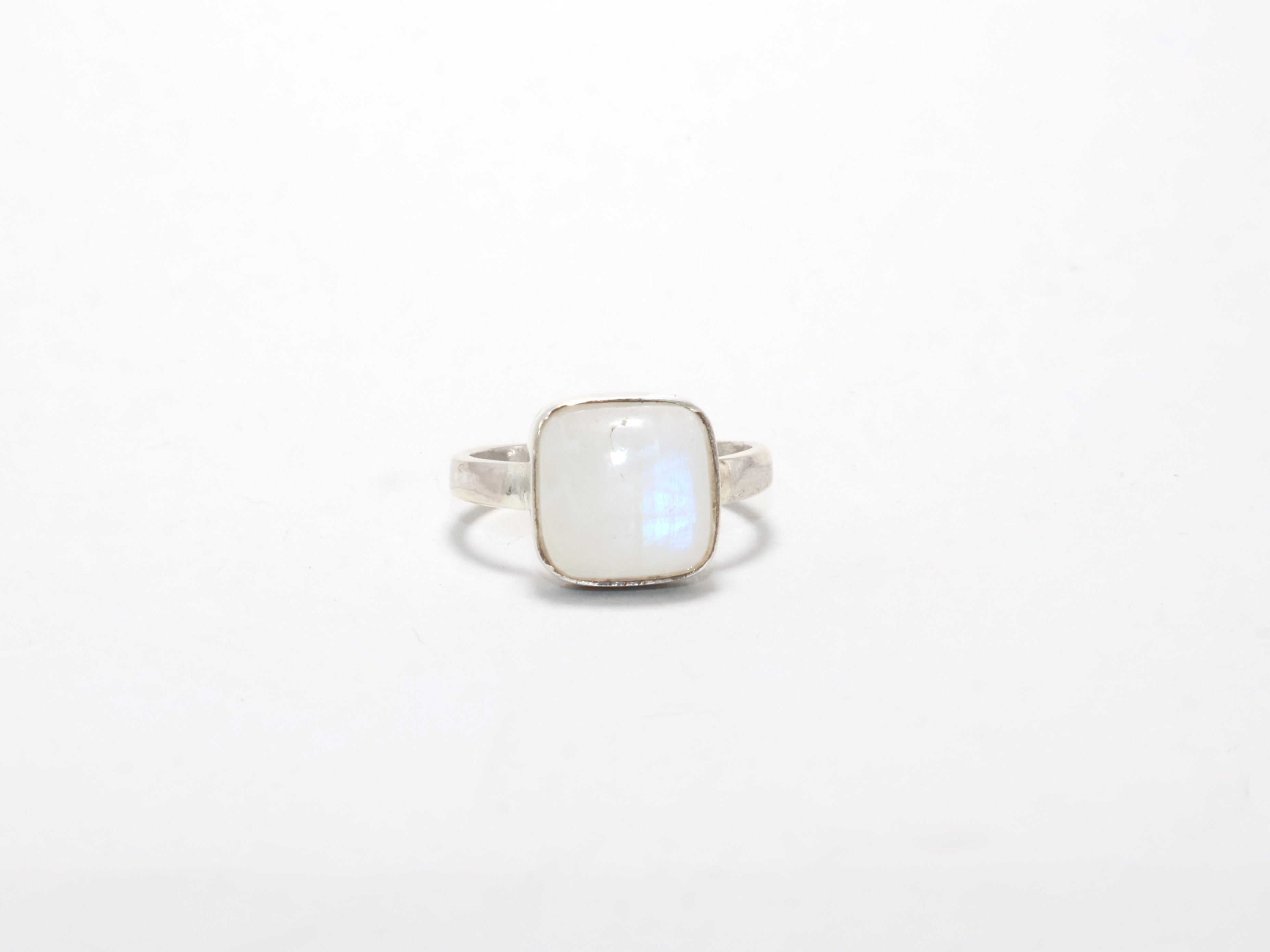 Regenbogen Mondstein Ring 925 Sterling Silber Ring Frauen Boho Ring Verlobungsring Blauer Feuer Ring Damenschmuck