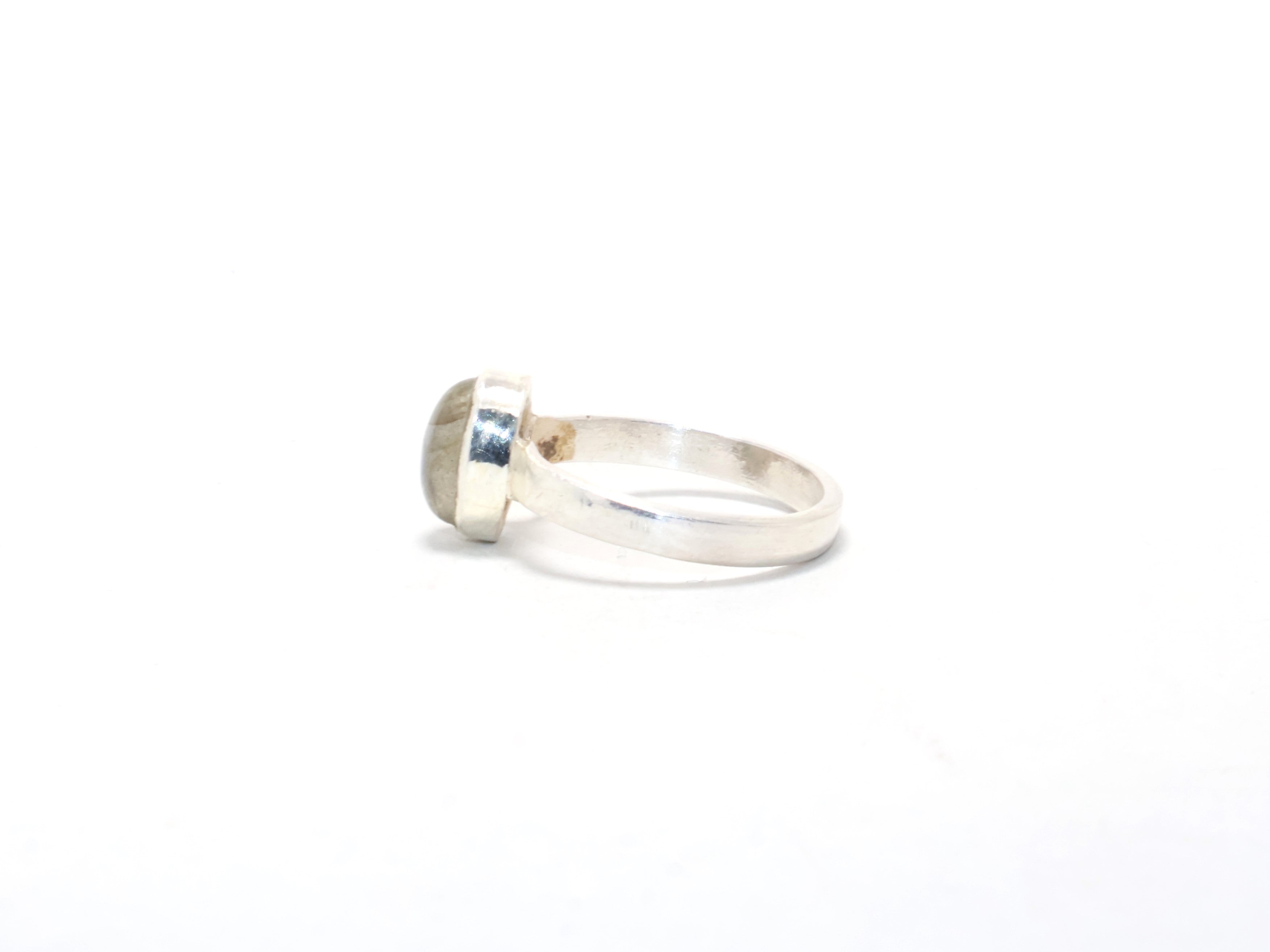 Blauer Feuer-Labradorit-Ring Handgemachter Silberring Zarter Ring Antragsring Böhmischer Ring