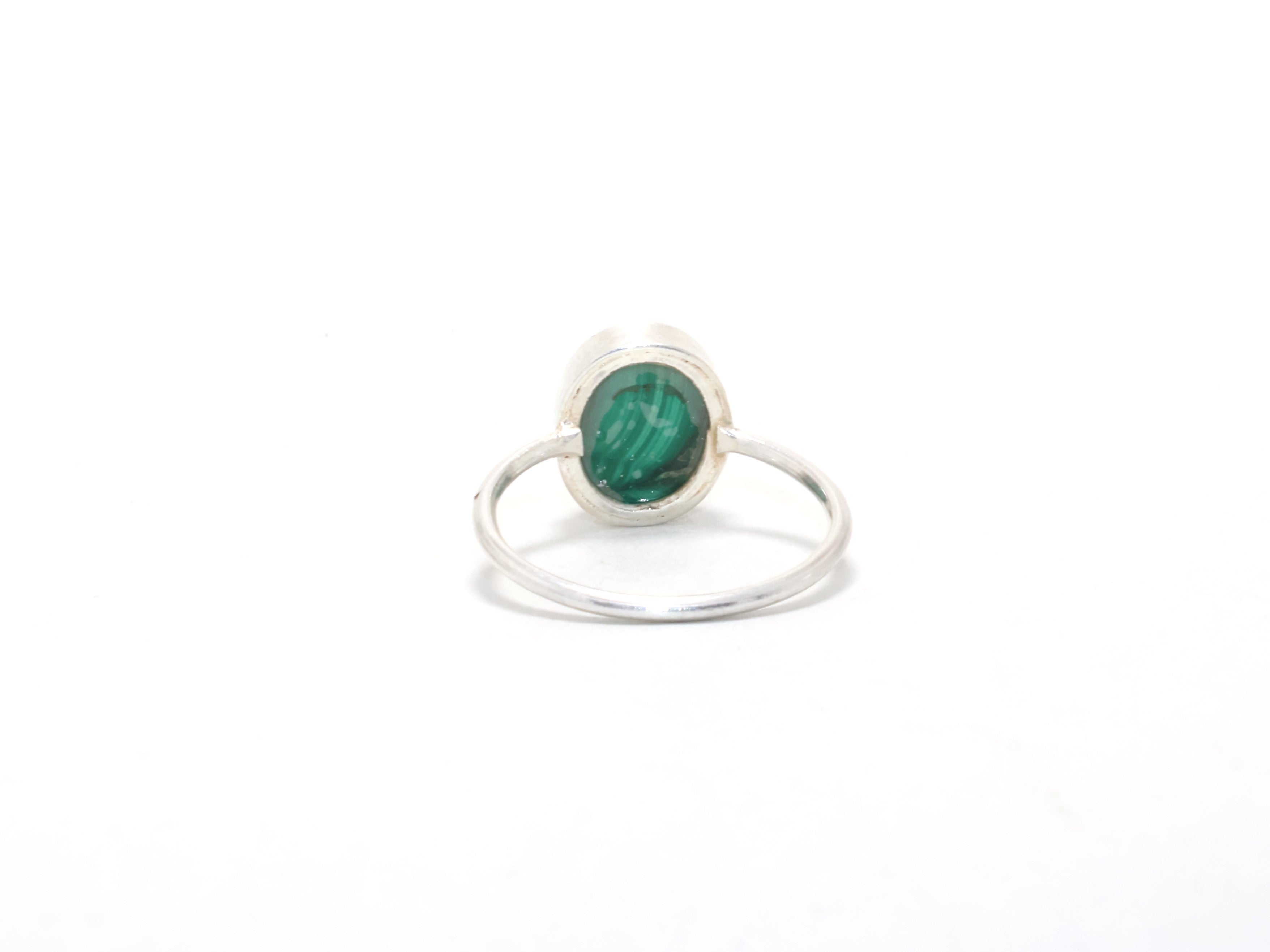 Ovale Malachiet Ring Delicate Ring Verjaardagsring Groene Edelsteen Ring Designer Ring Geboortesteen Ring Belofte Ring Cadeau voor Moeder 925 Zilveren Ring