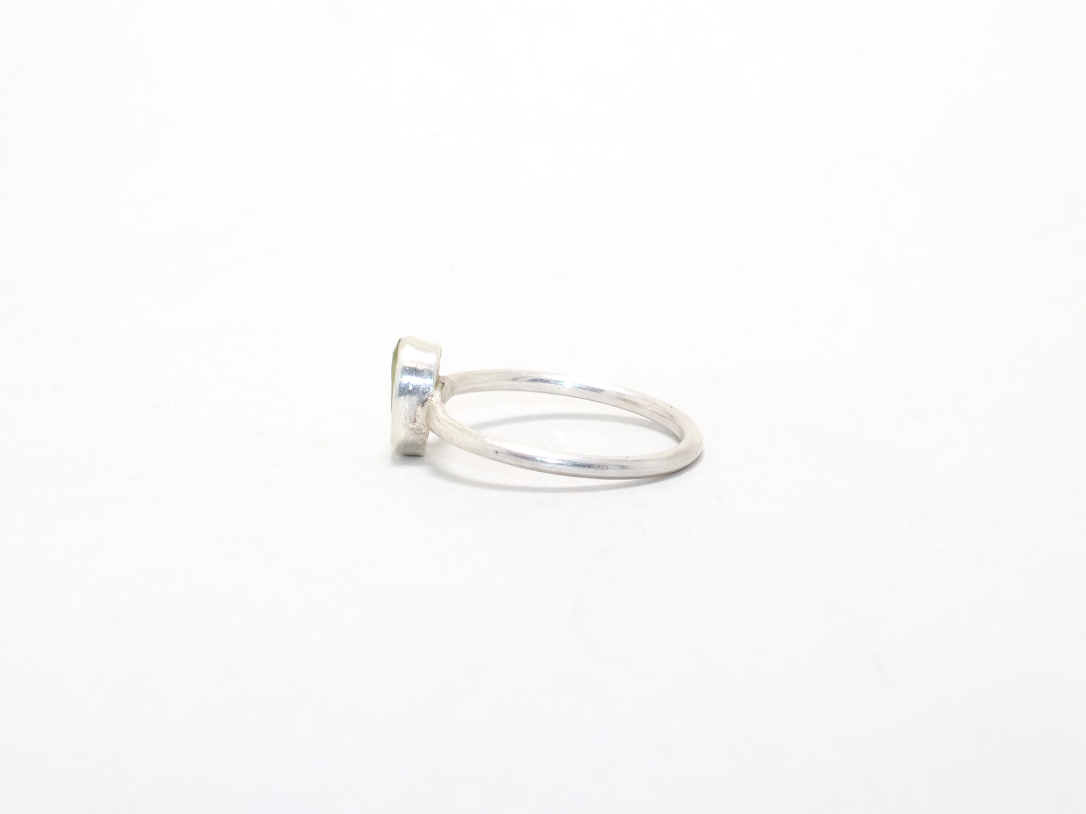 Natuurlijke Peridoot Ring Augustus Geboortesteen Edelsteen Ring Belofte Fijne Ring Designer Ring Stapelring