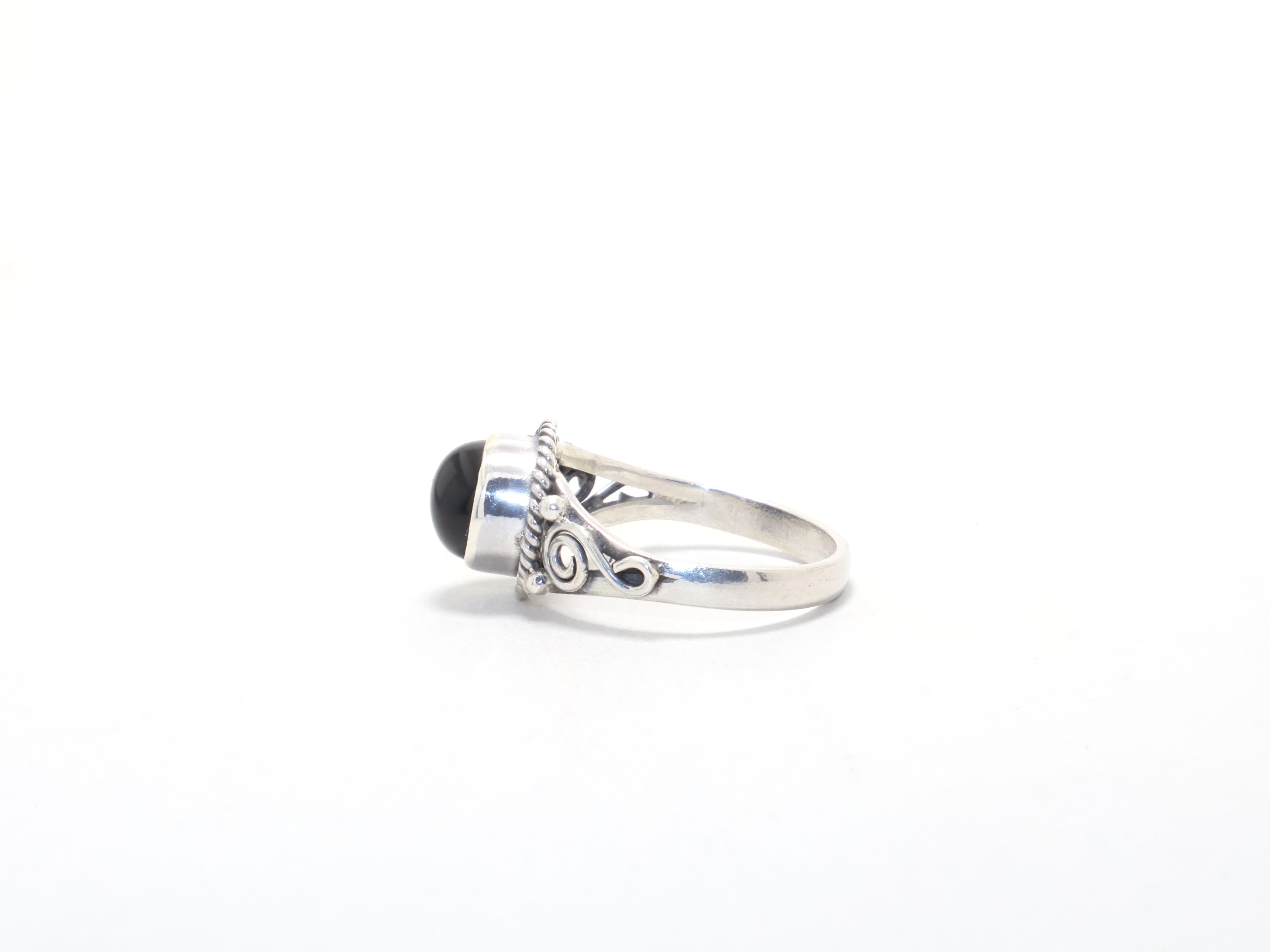 Natuurlijke Zwarte Onyx Ring Cadeau-idee Cocktail Boho Stijl Ring Edelsteen Ring Uniek Cadeau Voor Haar Alledaagse Ring 925 Sterling Zilver
