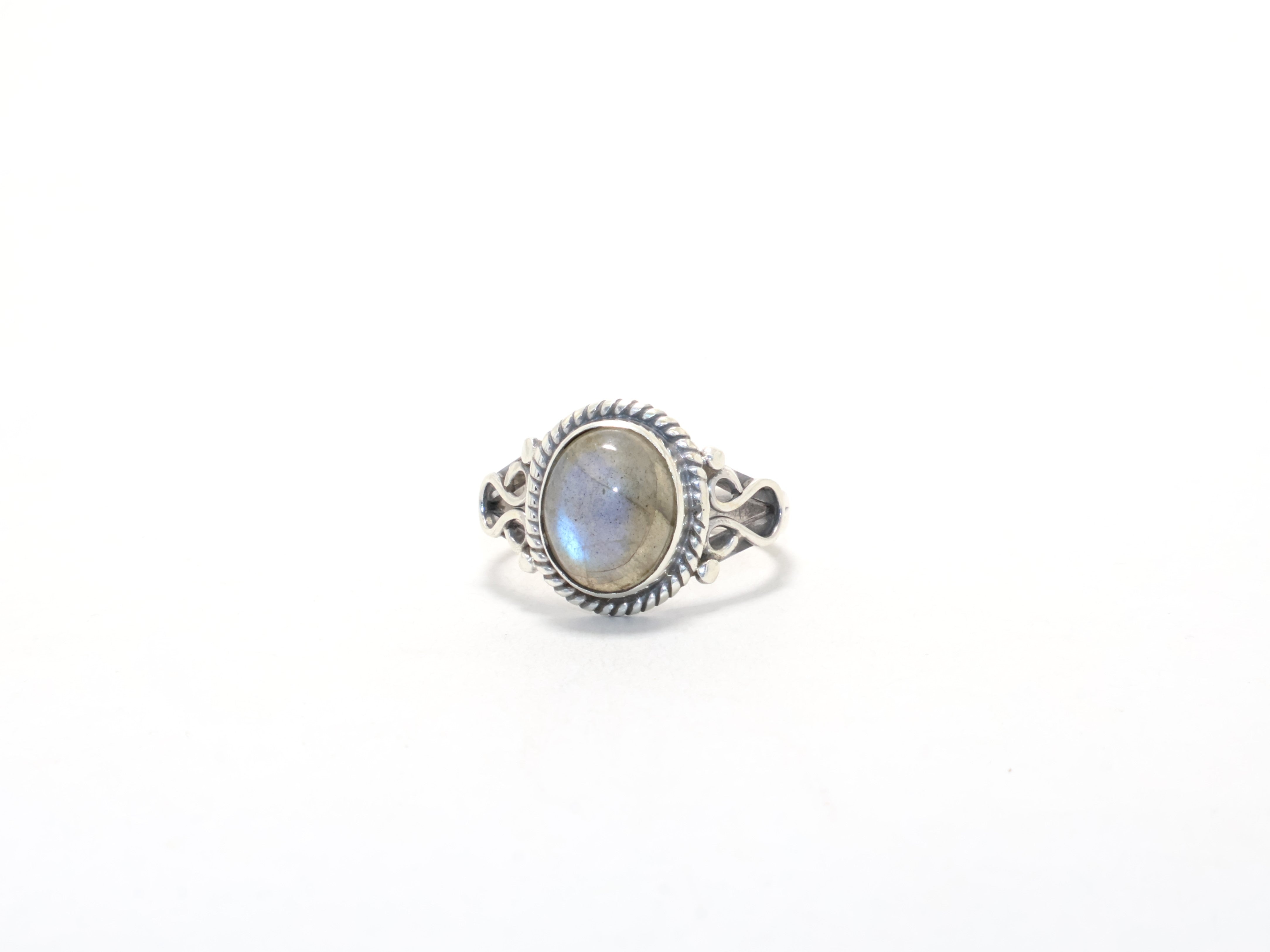 925er Silberring Natürlicher ovaler Labradorit-Ring Blauer Feuerstein Handgemachter Boho-Ring Geschenk für Sie Stapelring Cocktailring