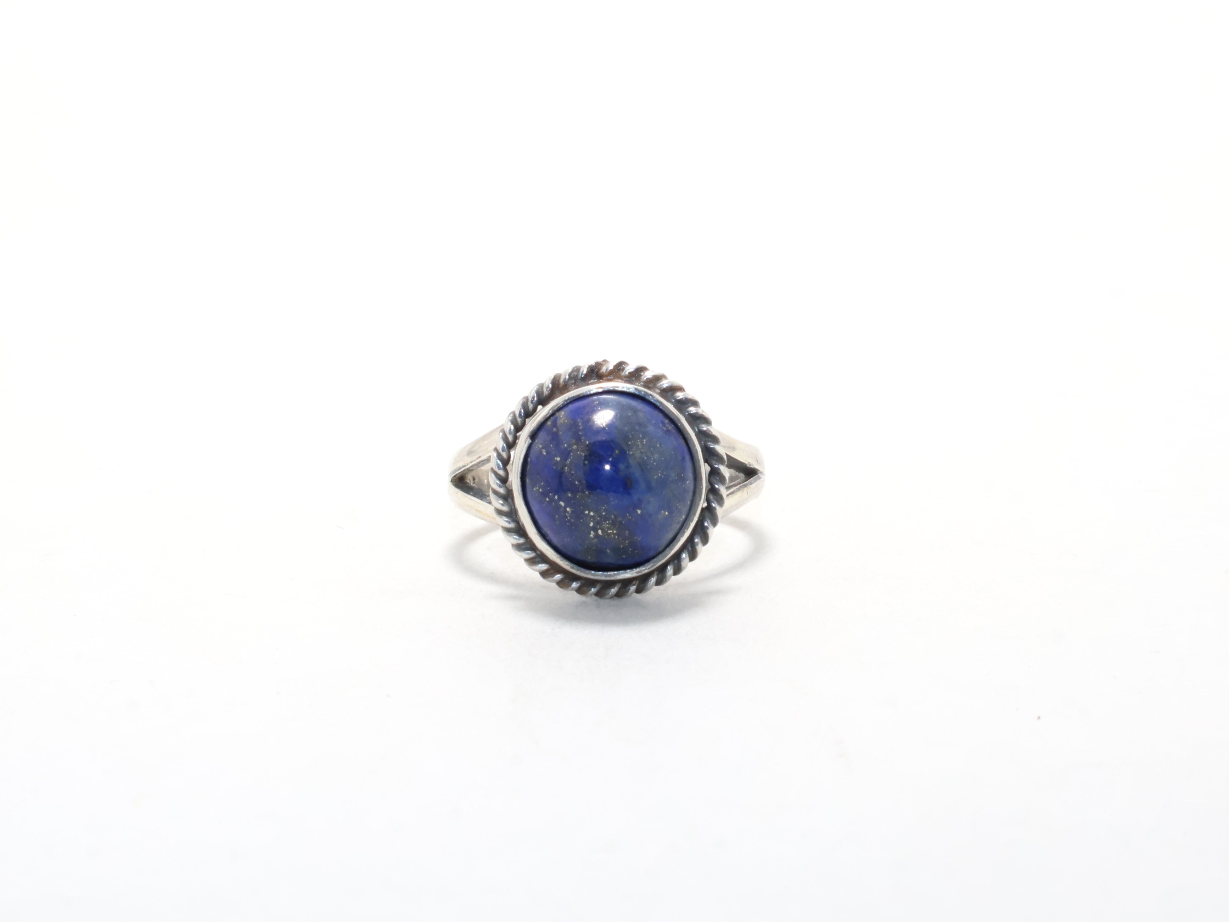 Runder Lapislazuli Ring Blauer Edelstein Boho Ring Versprechensring Zierlicher Ring Handgemachter Ring Böhmischer Ring Silberschmuck Geschenkidee