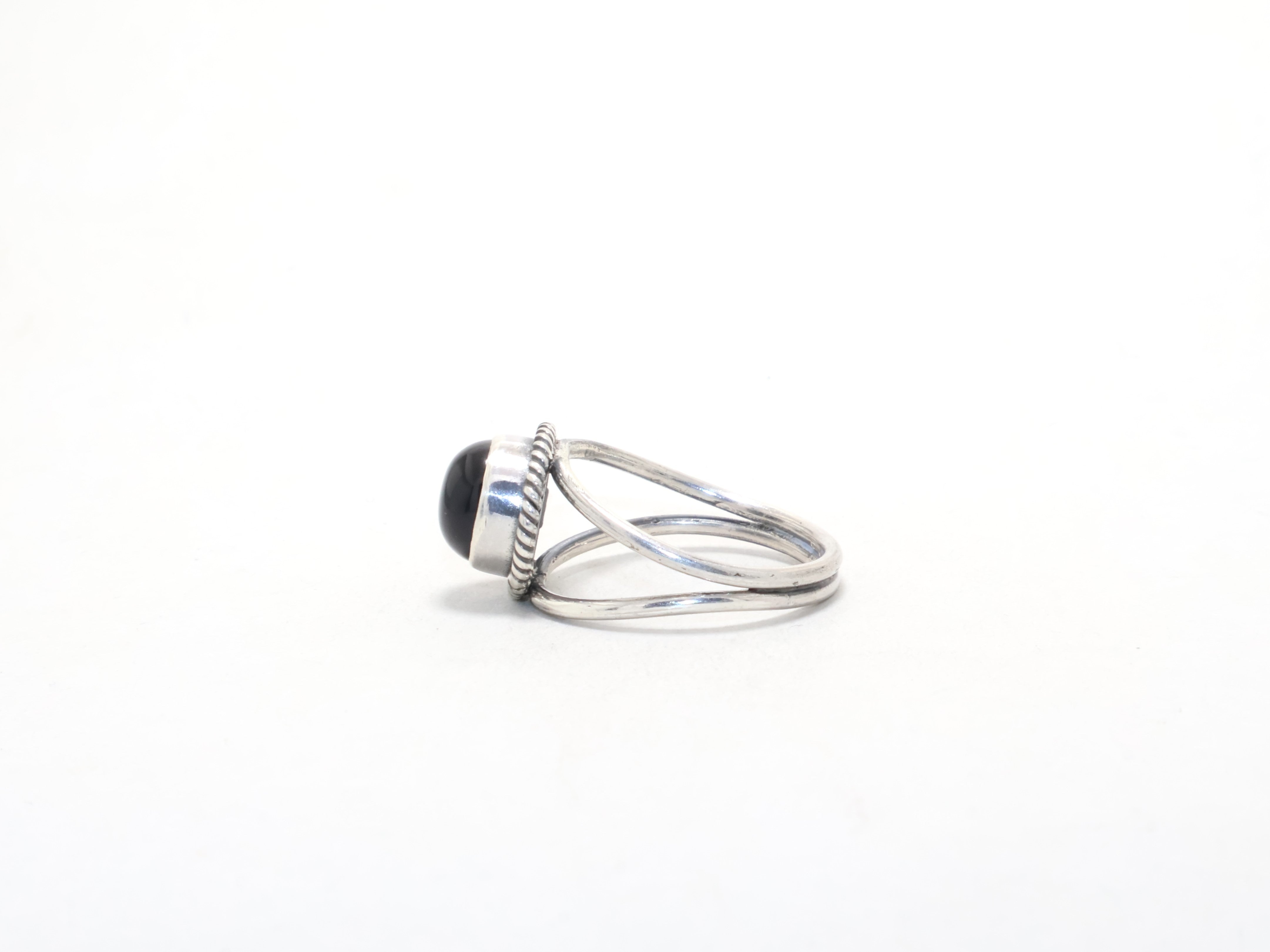 Minimalist Black Onyx Ring Cocktail Ring Gemstone Birthstone Ring Handmade925 Sterling Silver
