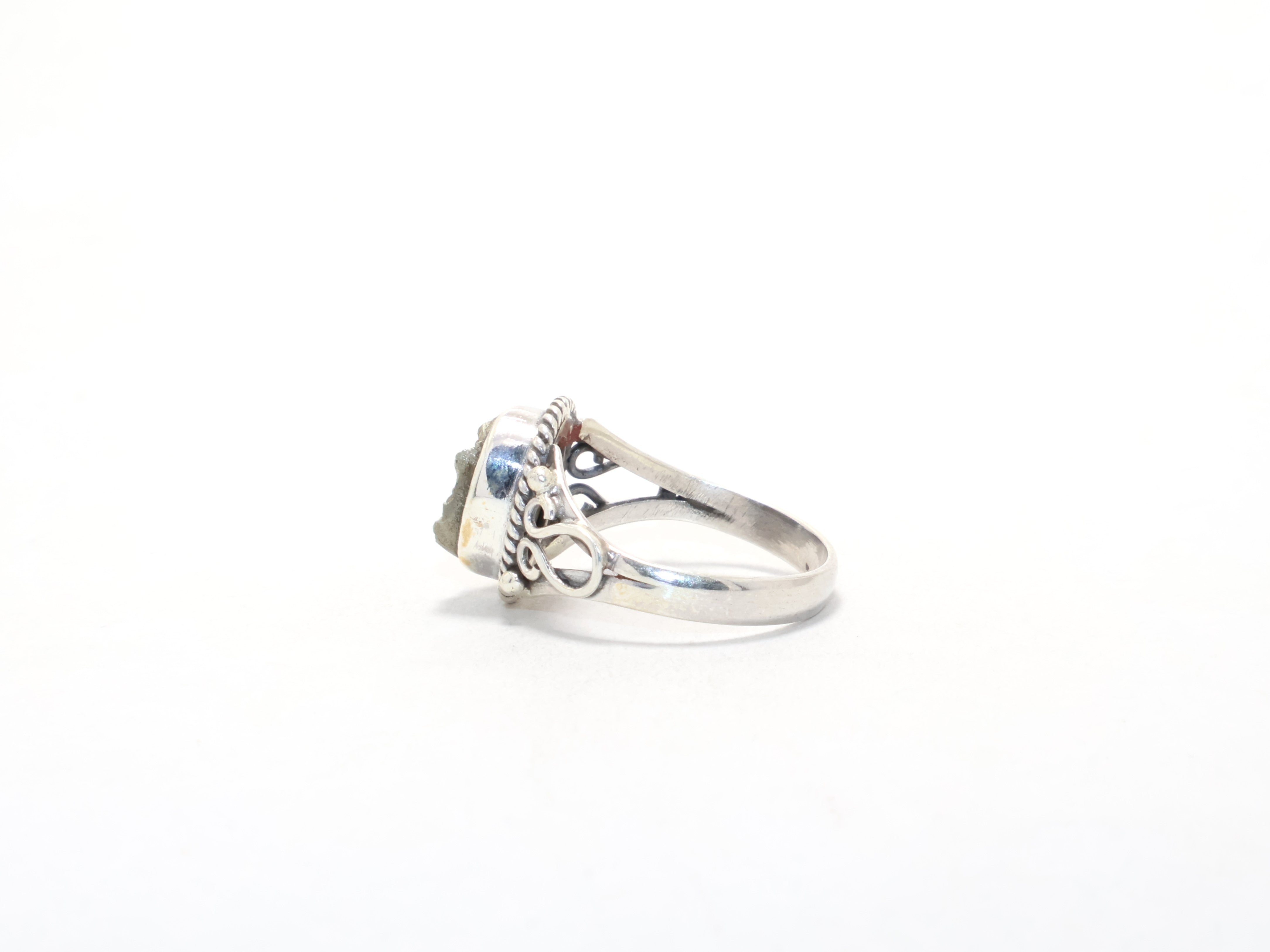 Ruwe Pyriet Edelsteen Ring Onbewerkte Steen Minimalistische Ring 925 Sterling Zilver Stapelring Designer Ring