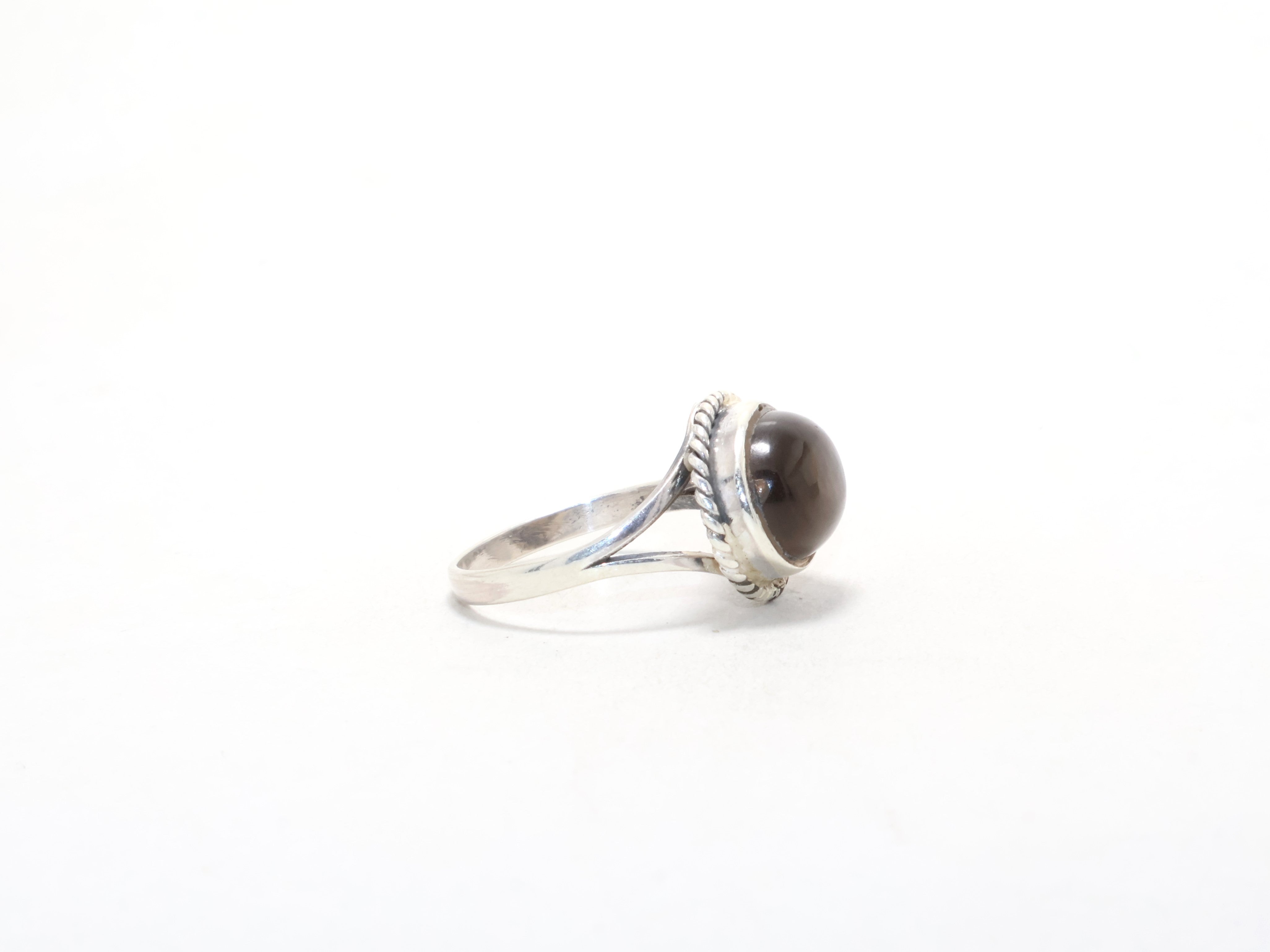 Handgefertigter Rauchquarz-Edelsteinring Zierlicher Ring Geburtssteinring 925 Sterling Silber Versprechensring