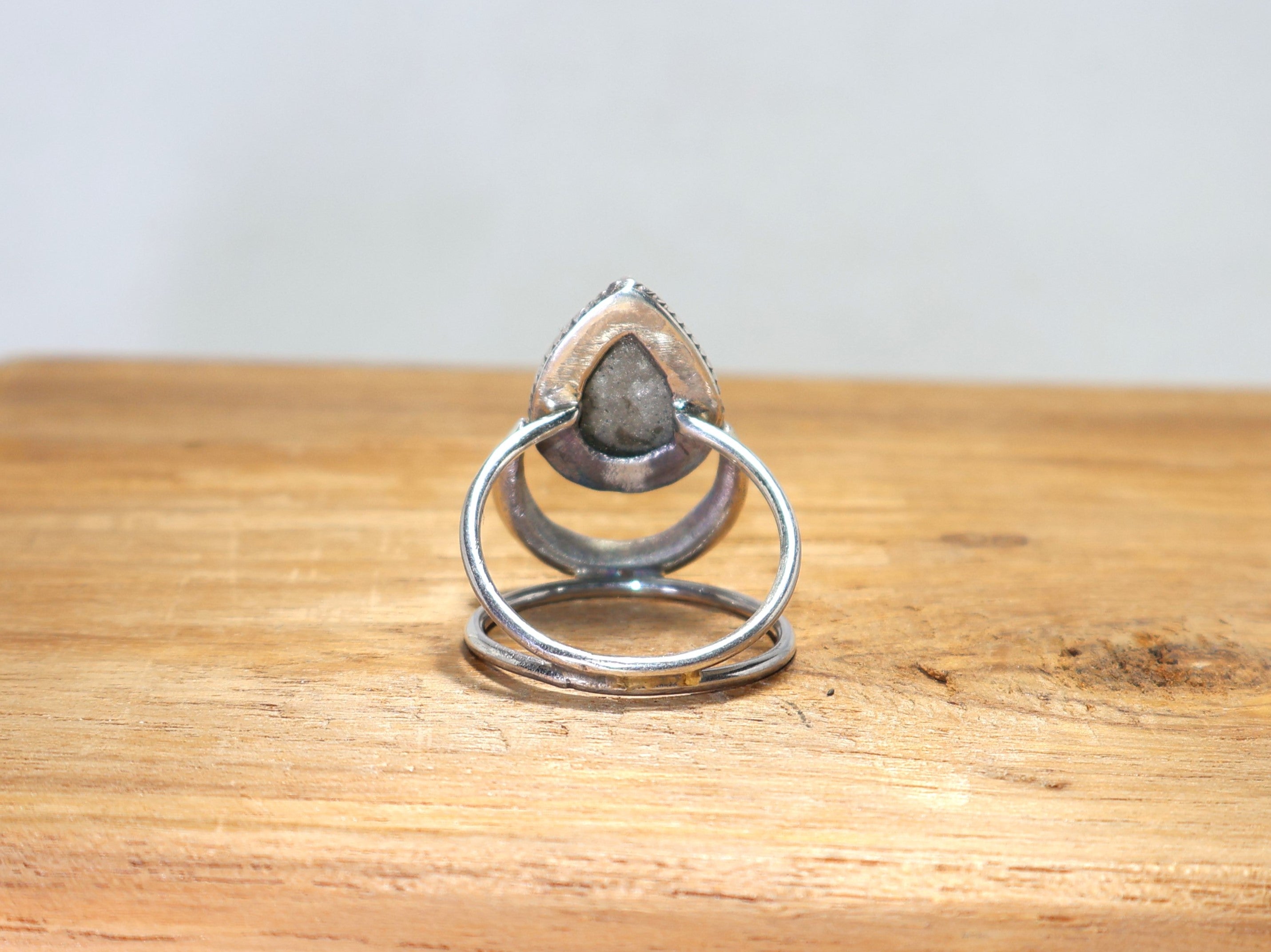 Natürlicher roher Pyrit-Ring, 925er Sterlingsilber-Ring, handgefertigter Ring, rauer Edelstein, böhmischer Ring, zierlicher Ring, Geschenk für sie