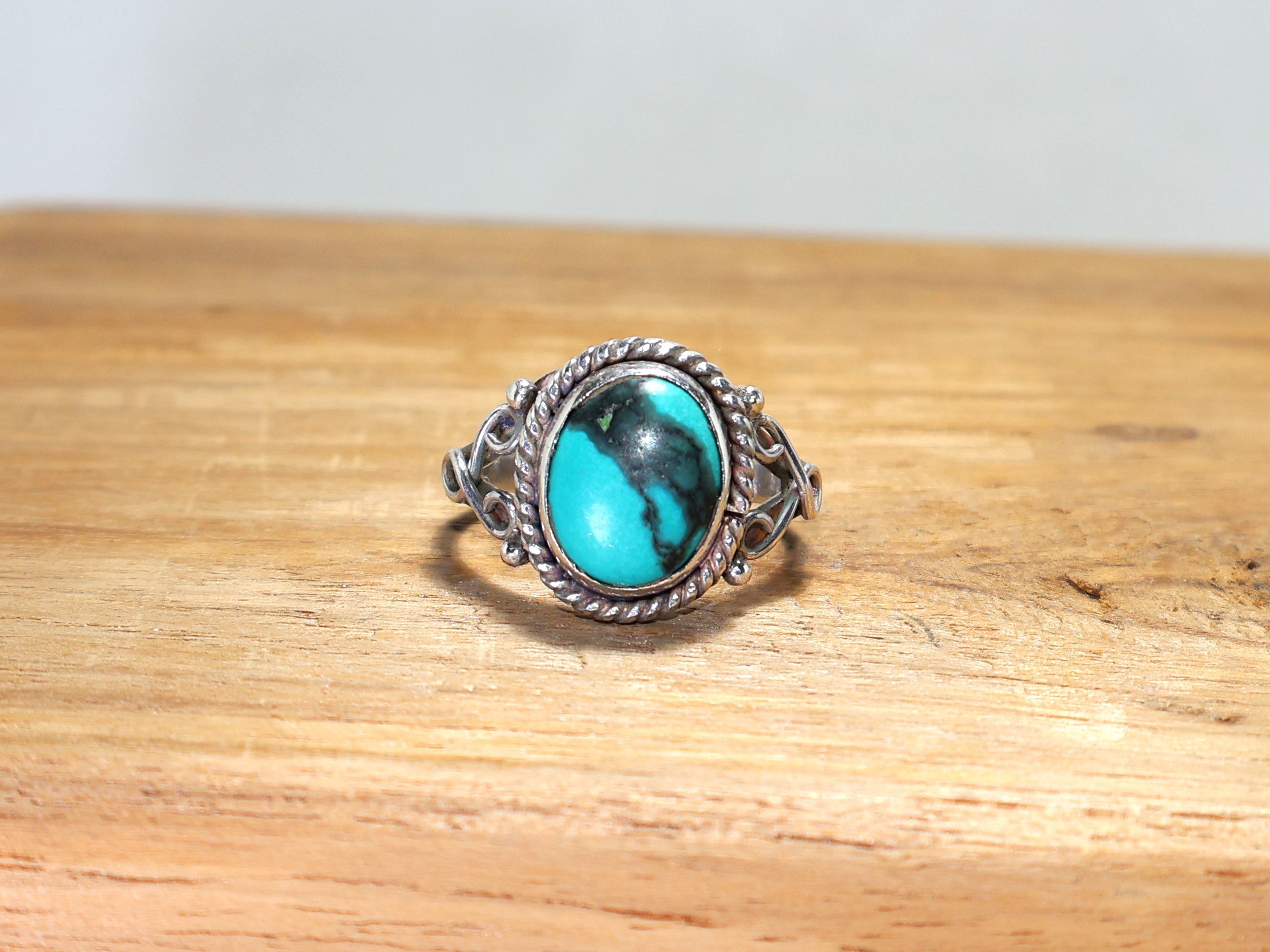 Natürlicher grüner Türkisring 925 Sterlingsilber Ring Stapelring mit Stein Edelstein Boho Ring Handgemachter einzigartiger Ring Geschenk für Sie
