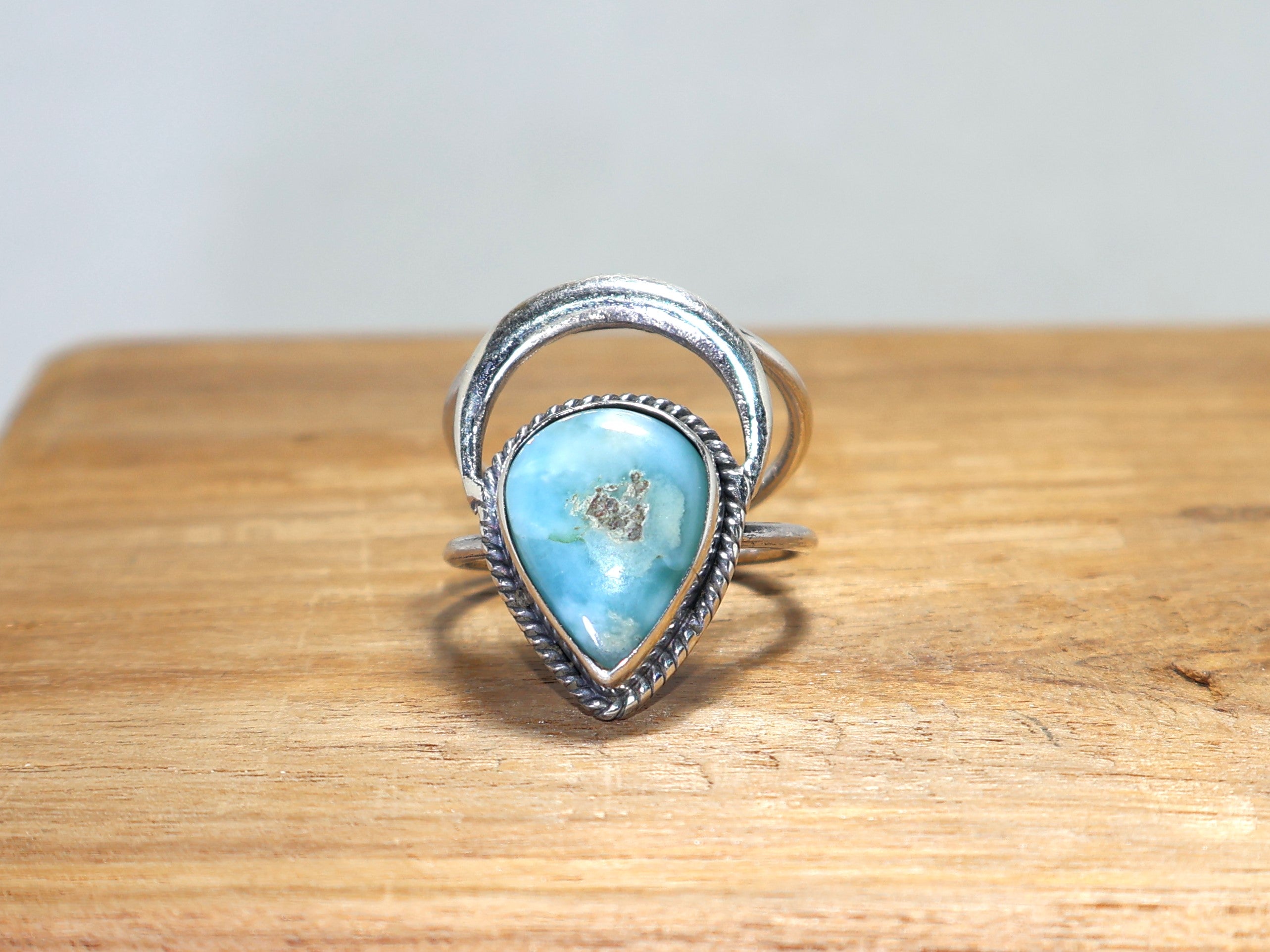 Blauer Larimar Edelstein Ring 925 Sterling Silber Ring Handgemachter Bohemian Ring Geschenk für Sie Jubiläumsgeschenk Birnenförmiger Ring Geschenk für Frauen
