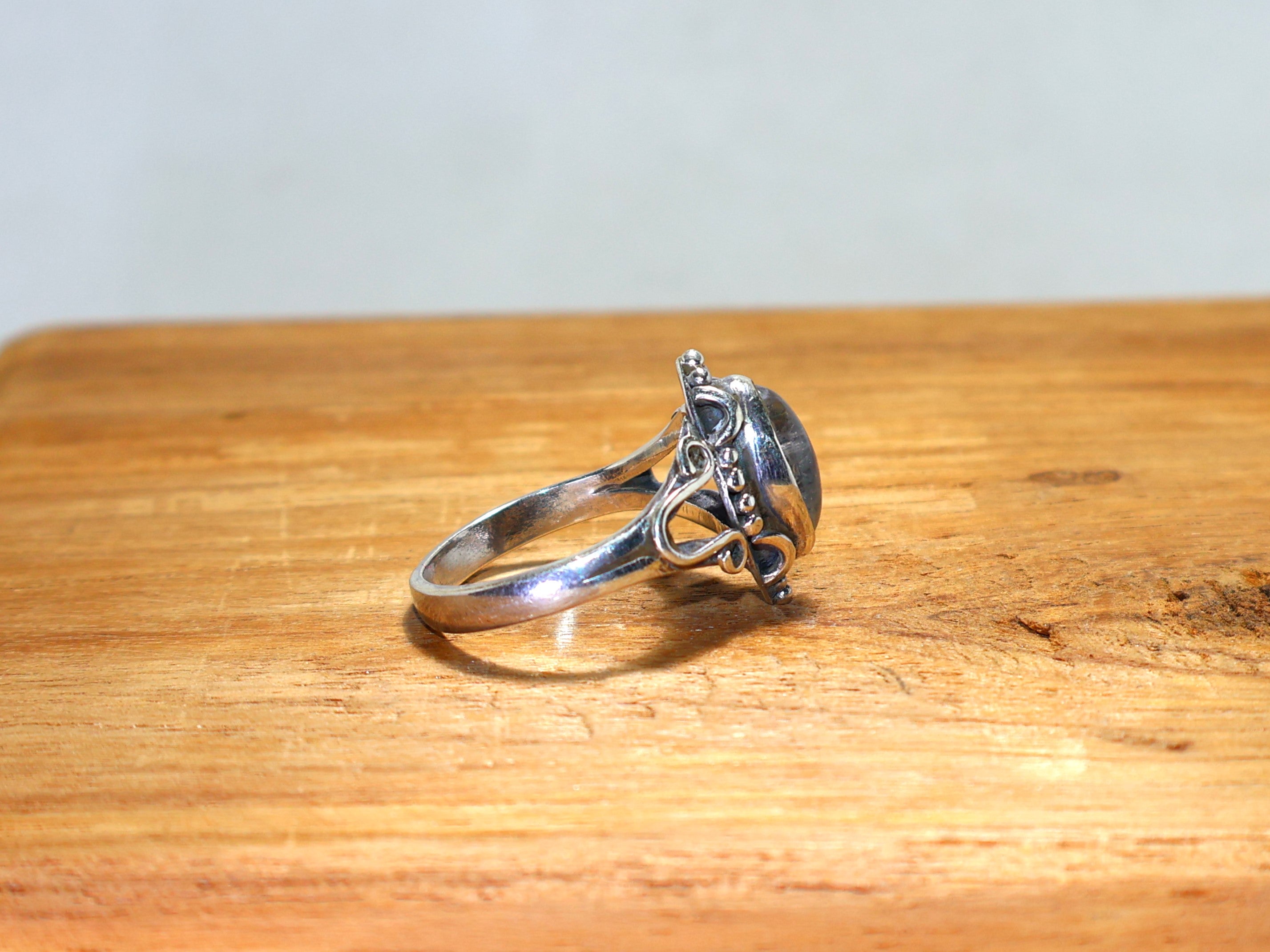 Marquise Regenbogenmondstein Ring Handgemachter Ring für Frauen Einzigartiger Ring Blauer Feuer Edelstein Ring Designer Ring 925 Sterling Silber