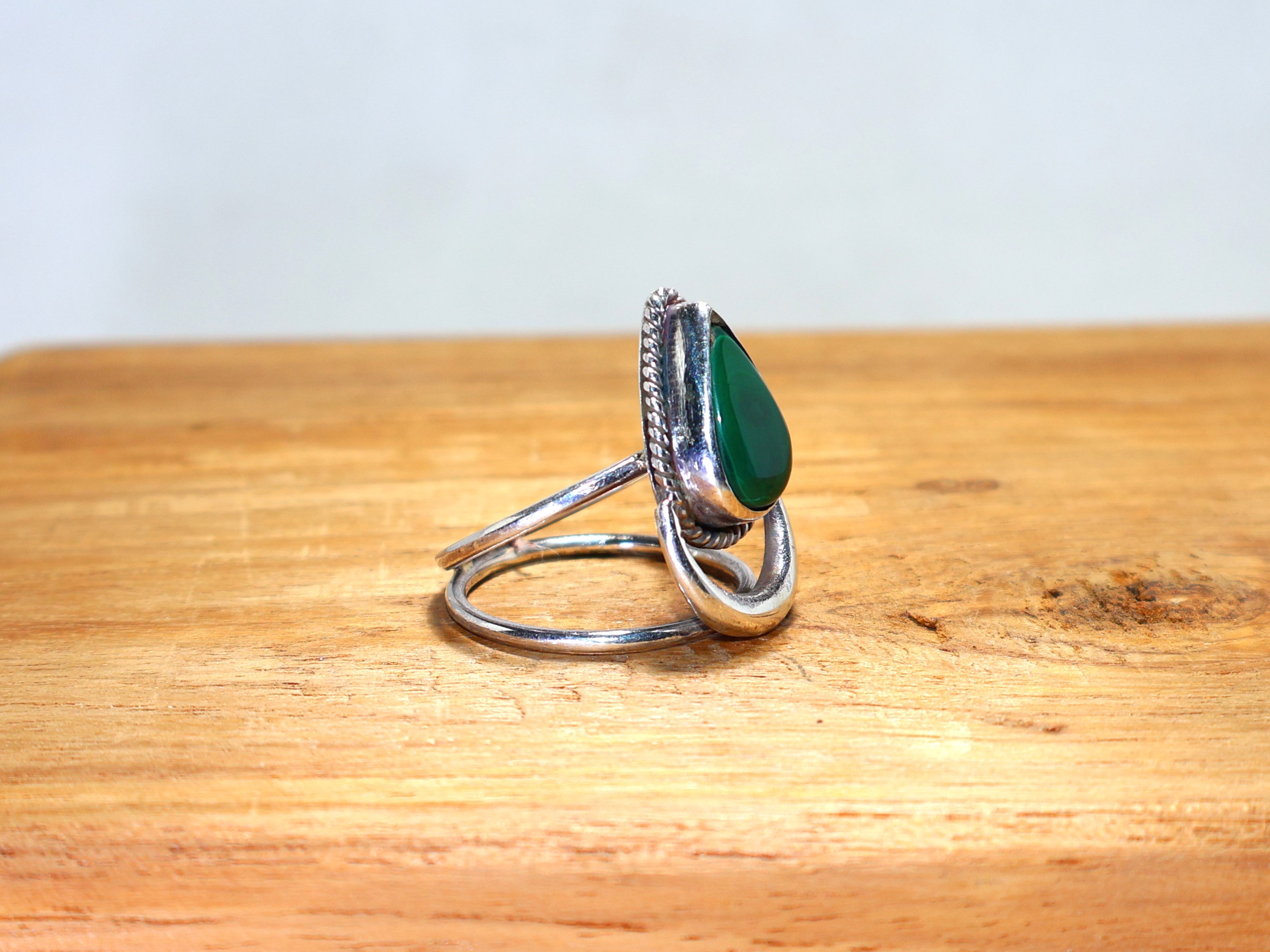Natur Malachit Ring Handgefertigter Silberring Grüner Edelstein 925 Sterling Silber Ring Jubiläumsring Geschenk für Sie, Cocktailring