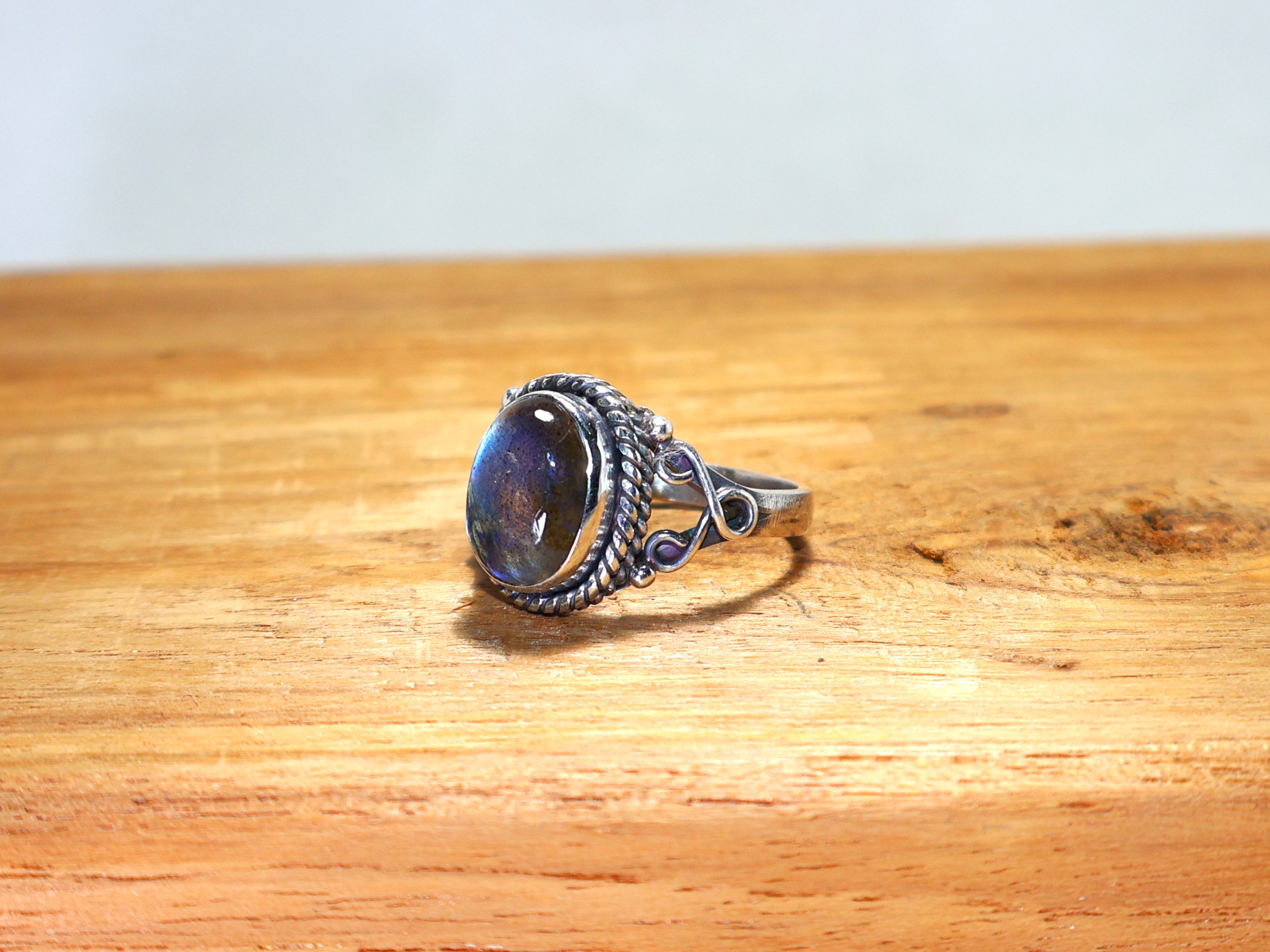 Natur Ovale Labradorit Silber Ring Blauer auffälliger Edelsteinring 925 Sterling Silber Ring Boho Ring Geschenk für Sie