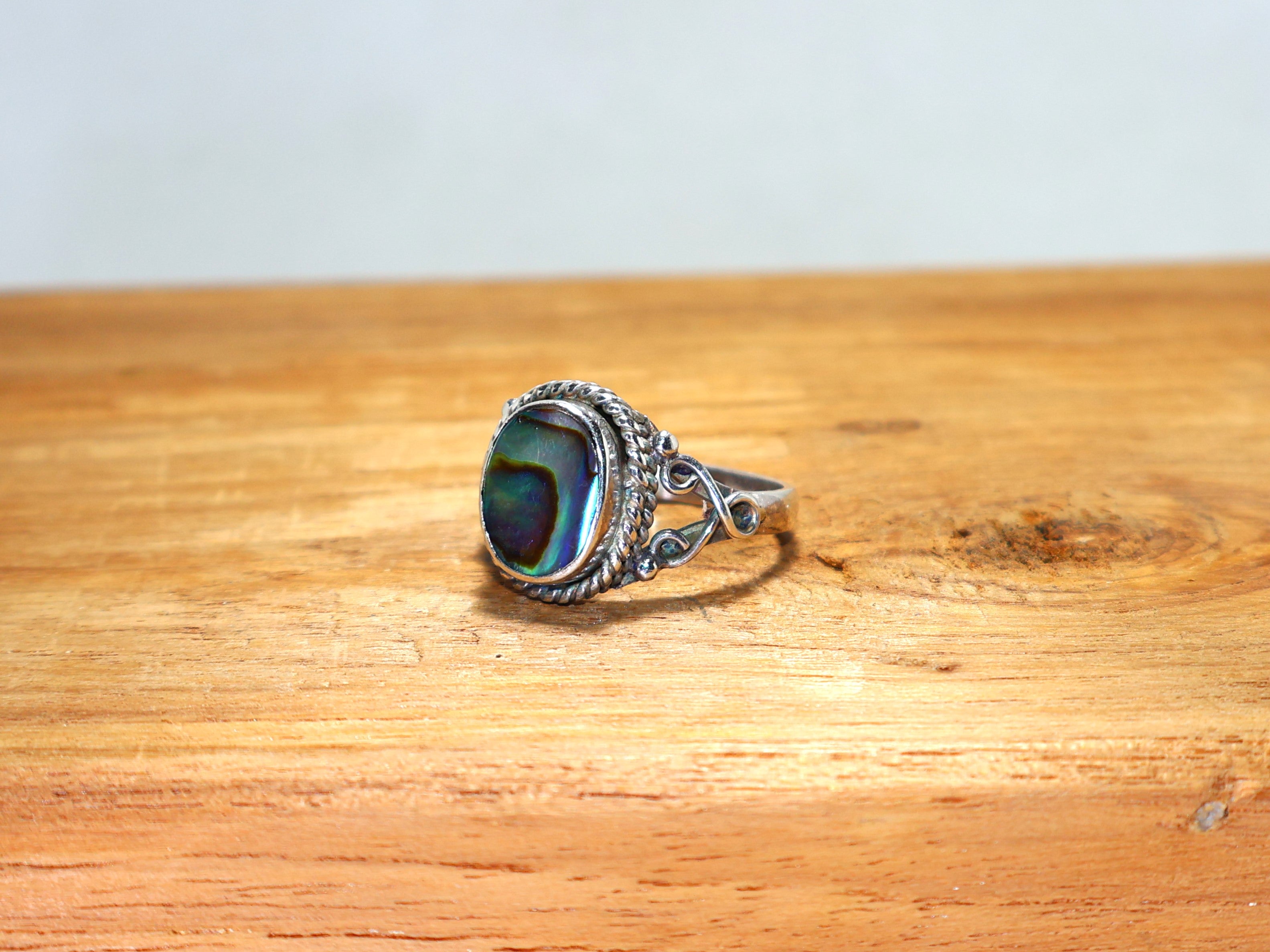 Damenring aus 925er Sterlingsilber mit Abalone-Muschel, minimalistischer Ring, Ring mit ovalem Naturstein, Jubiläumsgeschenk für Frauen