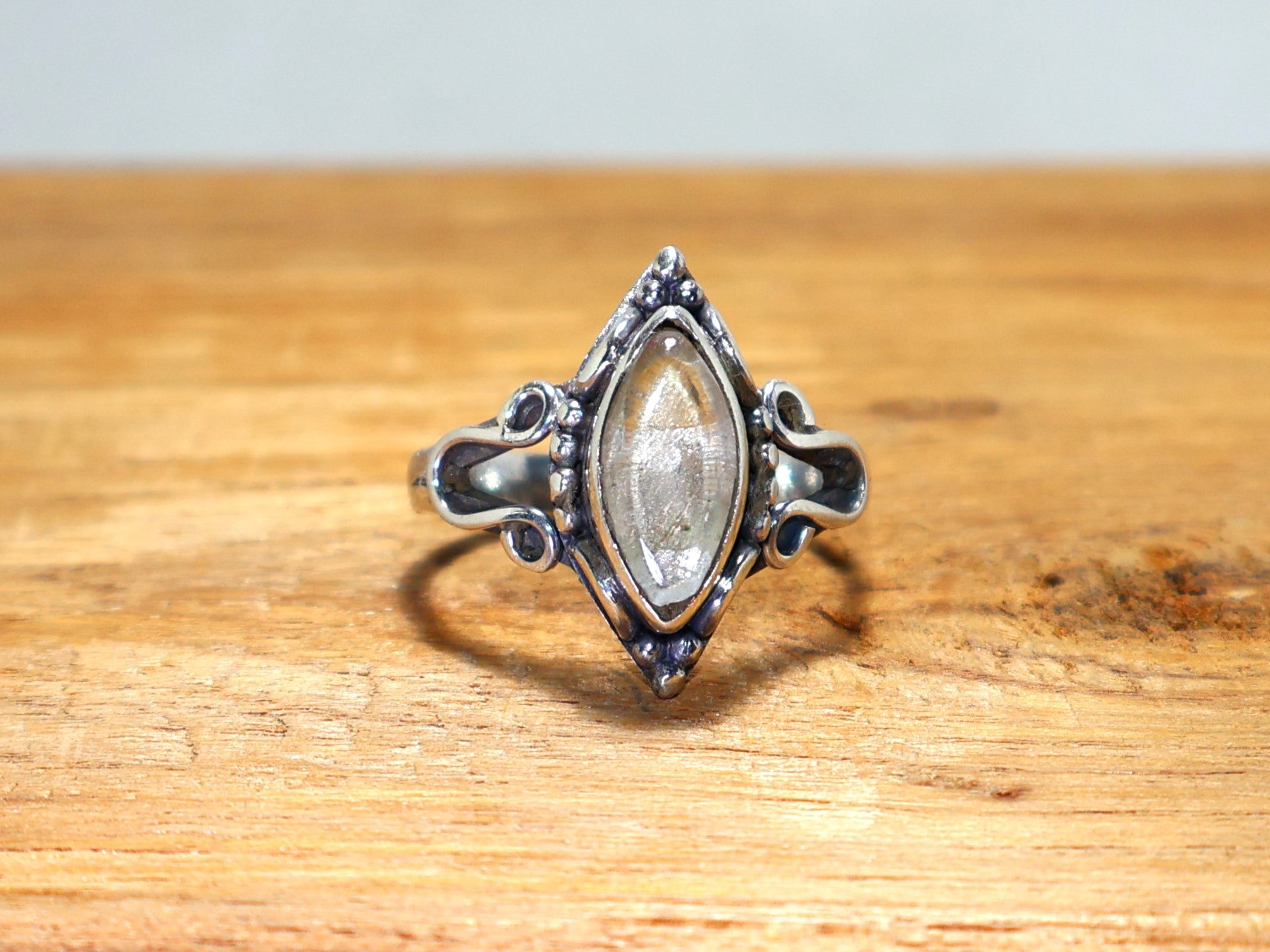 Kristallquarz-Silberring 925er Sterling Massivsilber Marquise-Edelsteinring Handgemachter Ring für Frauen Designerring